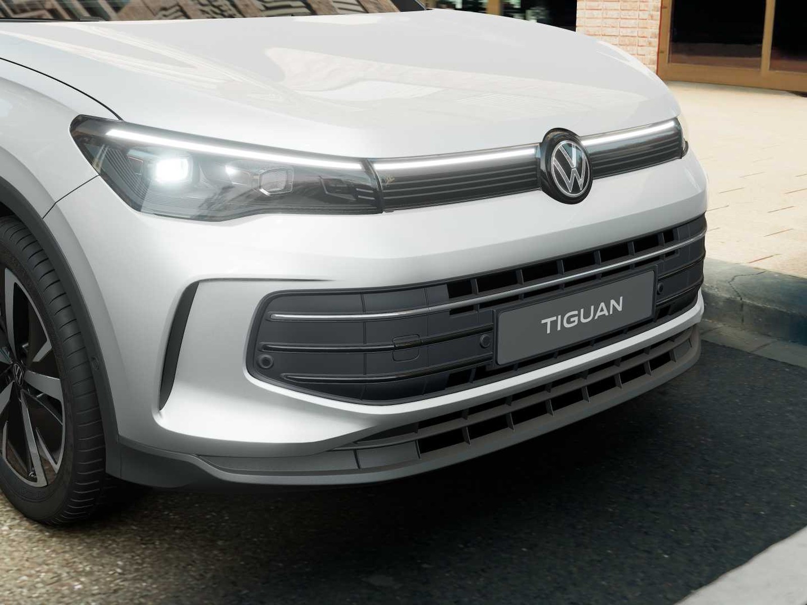 12 - Volkswagen Tiguan 2.0 tdi scr 150cv edition plus dsg