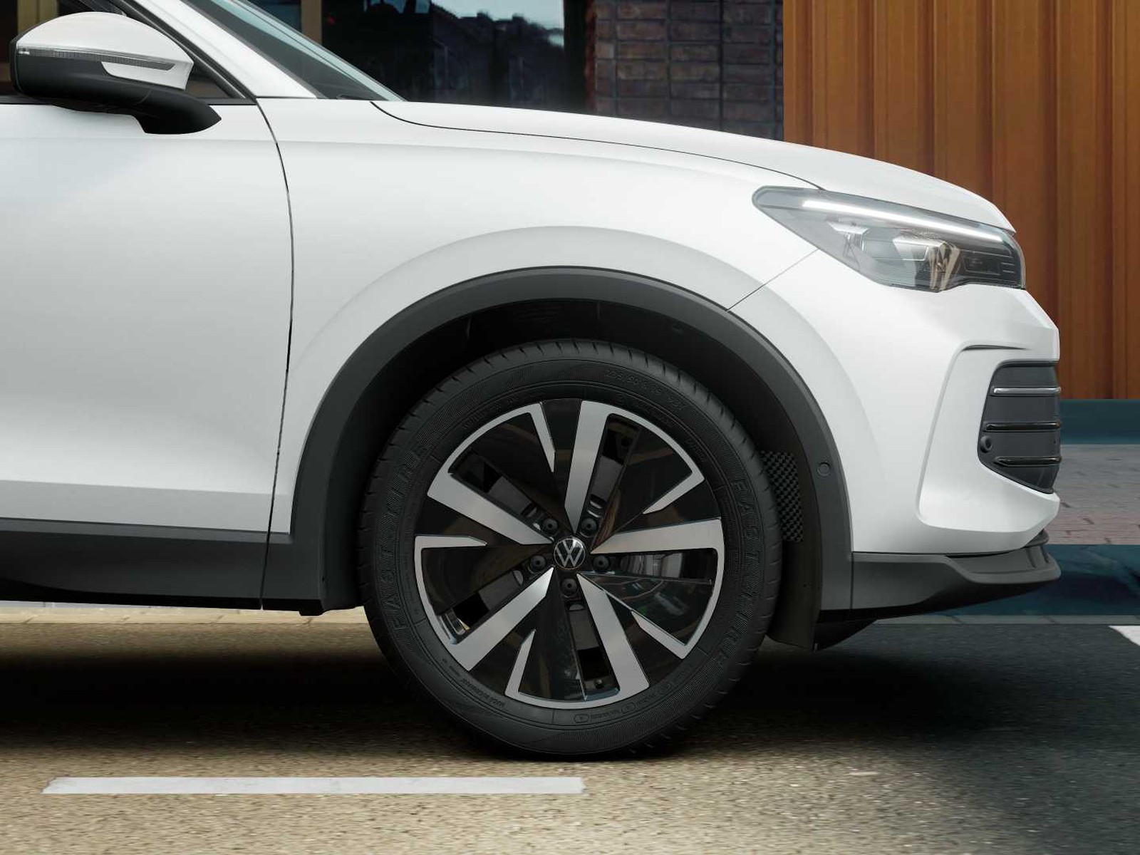 10 - Volkswagen Tiguan 2.0 tdi scr 150cv edition plus dsg