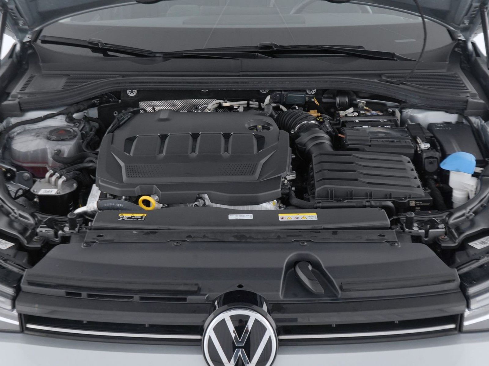 11 - Volkswagen Passat 2.0 tdi scr evo 150cv business dsg