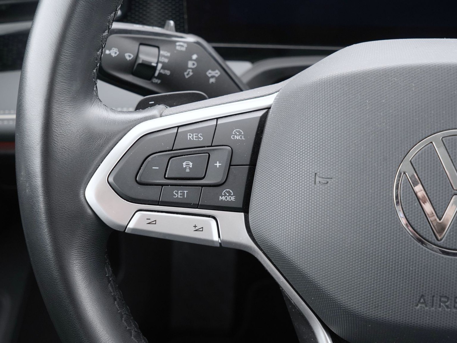 26 - Volkswagen Passat 2.0 tdi scr evo 150cv business dsg