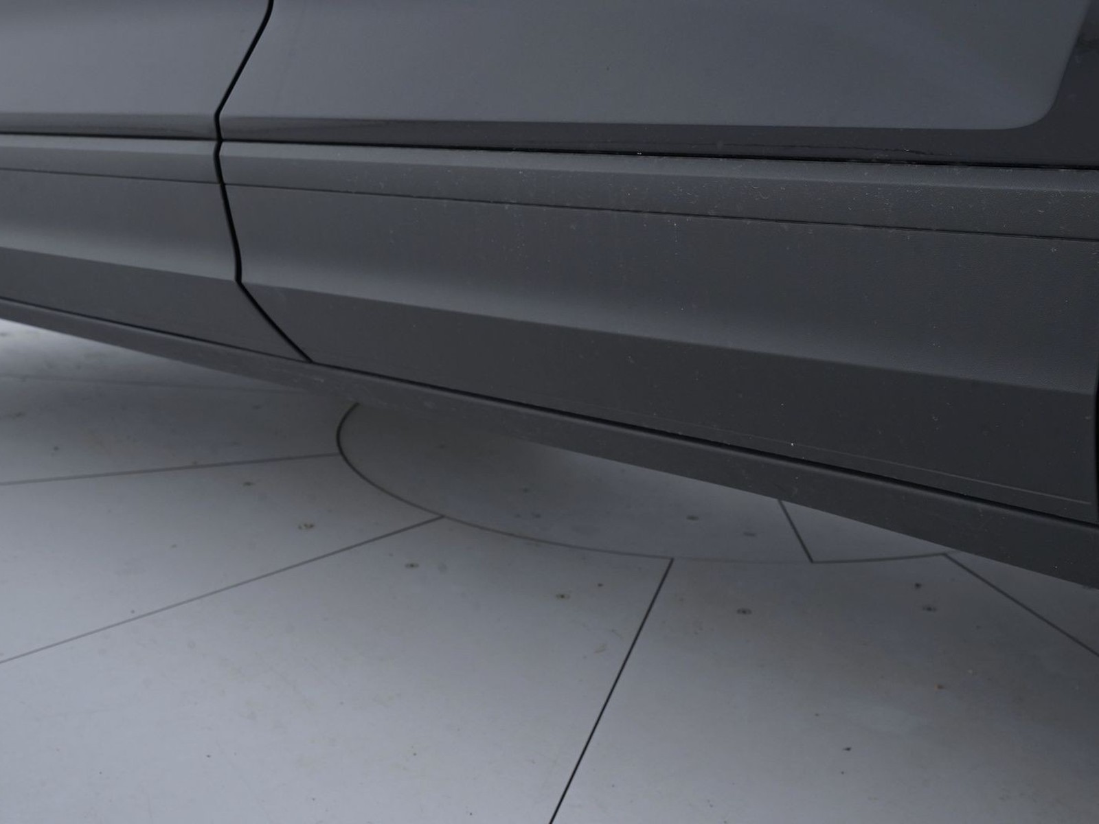 33 - Volkswagen T-Roc 1.5 tsi act life dsg