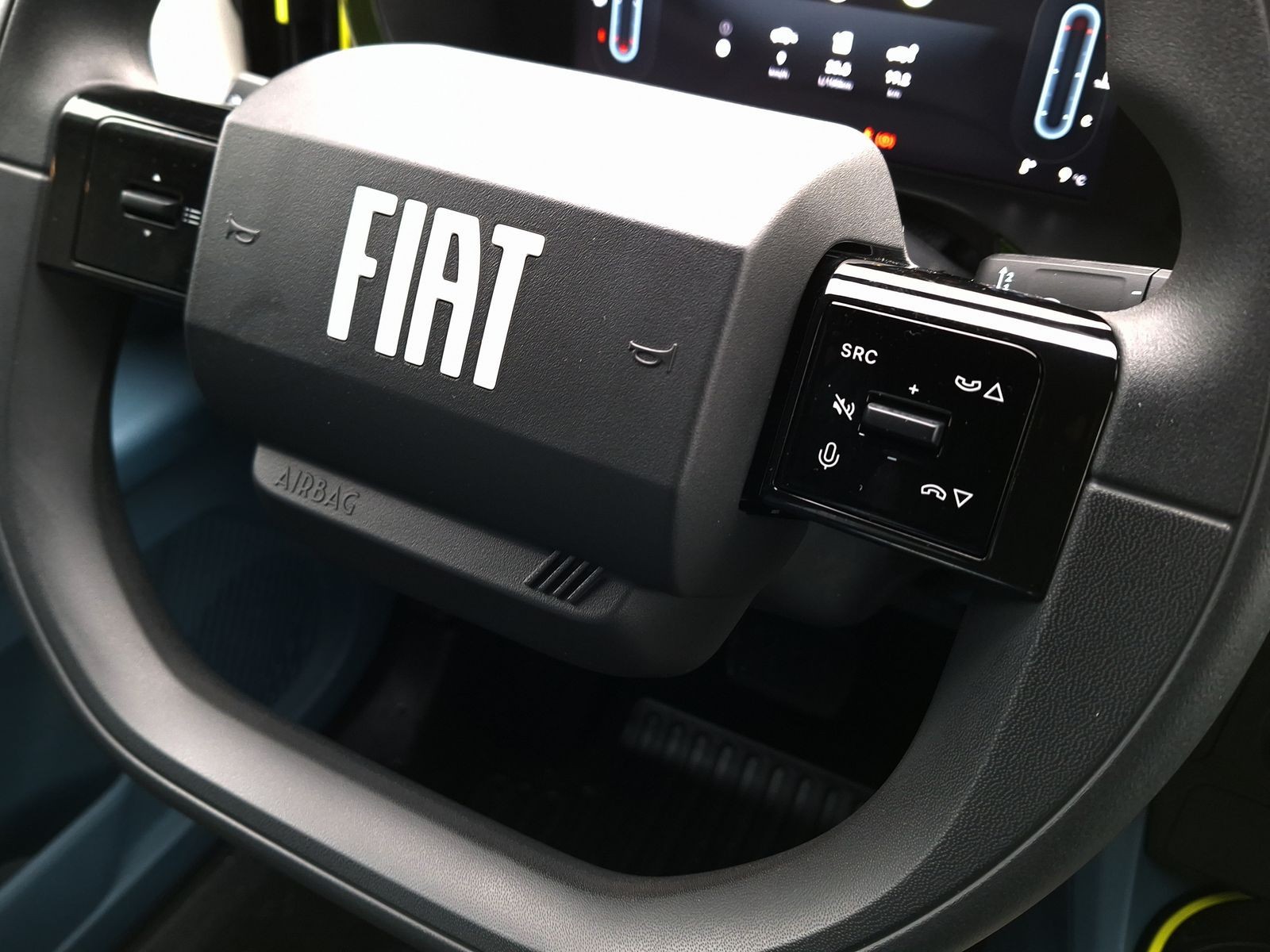 20 - Fiat Grande Panda 1.2 hybrid 110cv pop