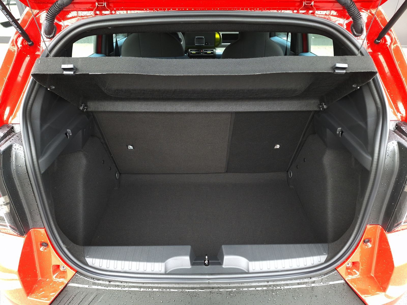 6 - Fiat Grande Panda 1.2 hybrid 110cv pop