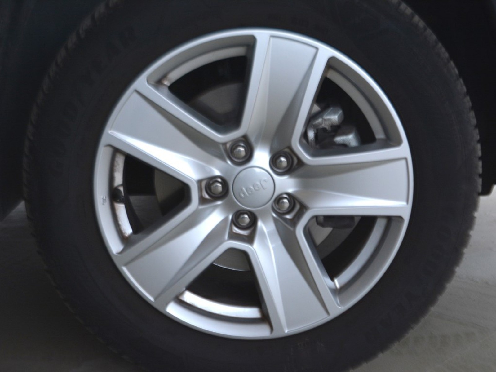 17 - Jeep Compass 1.5 turbo t4 mhev 130cv altitude 2wd