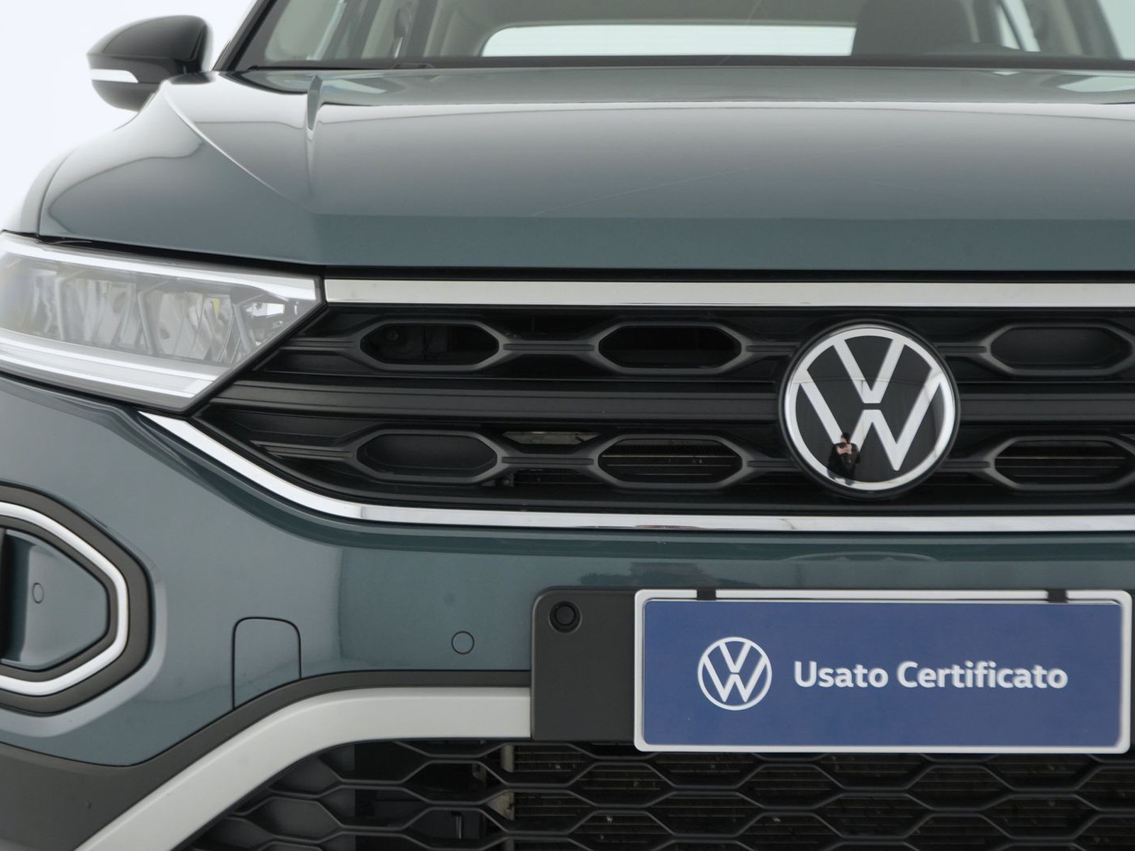 14 - Volkswagen T-Roc 1.5 tsi act life dsg