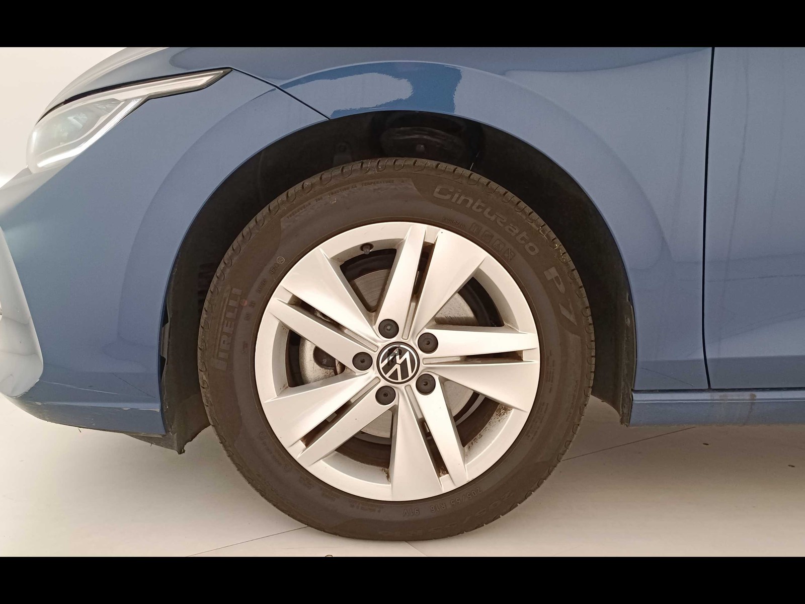 11 - Volkswagen Golf 2.0 tdi scr 115cv life