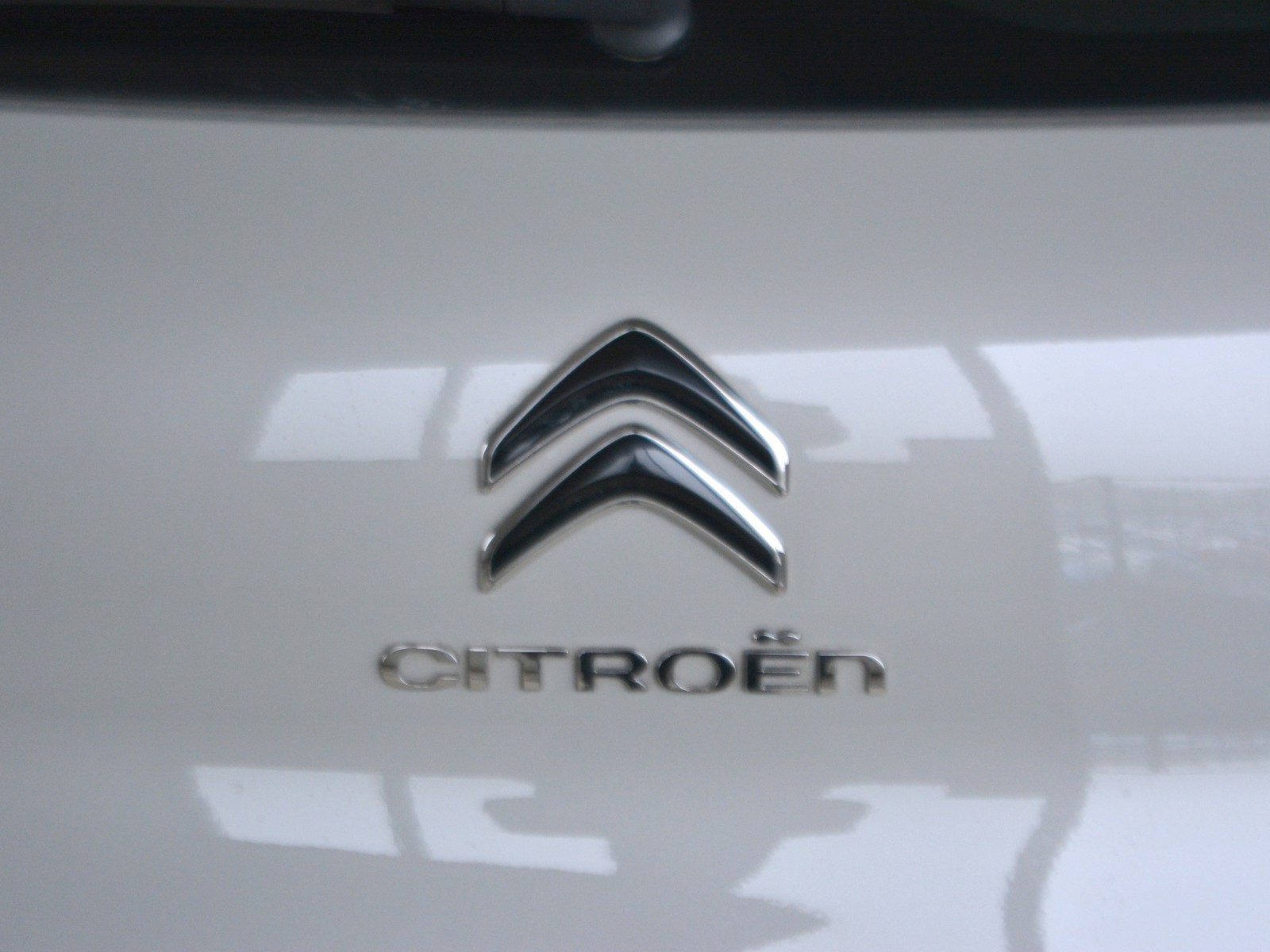 24 - Citroen C3 1.2 puretech 83cv you! s&s