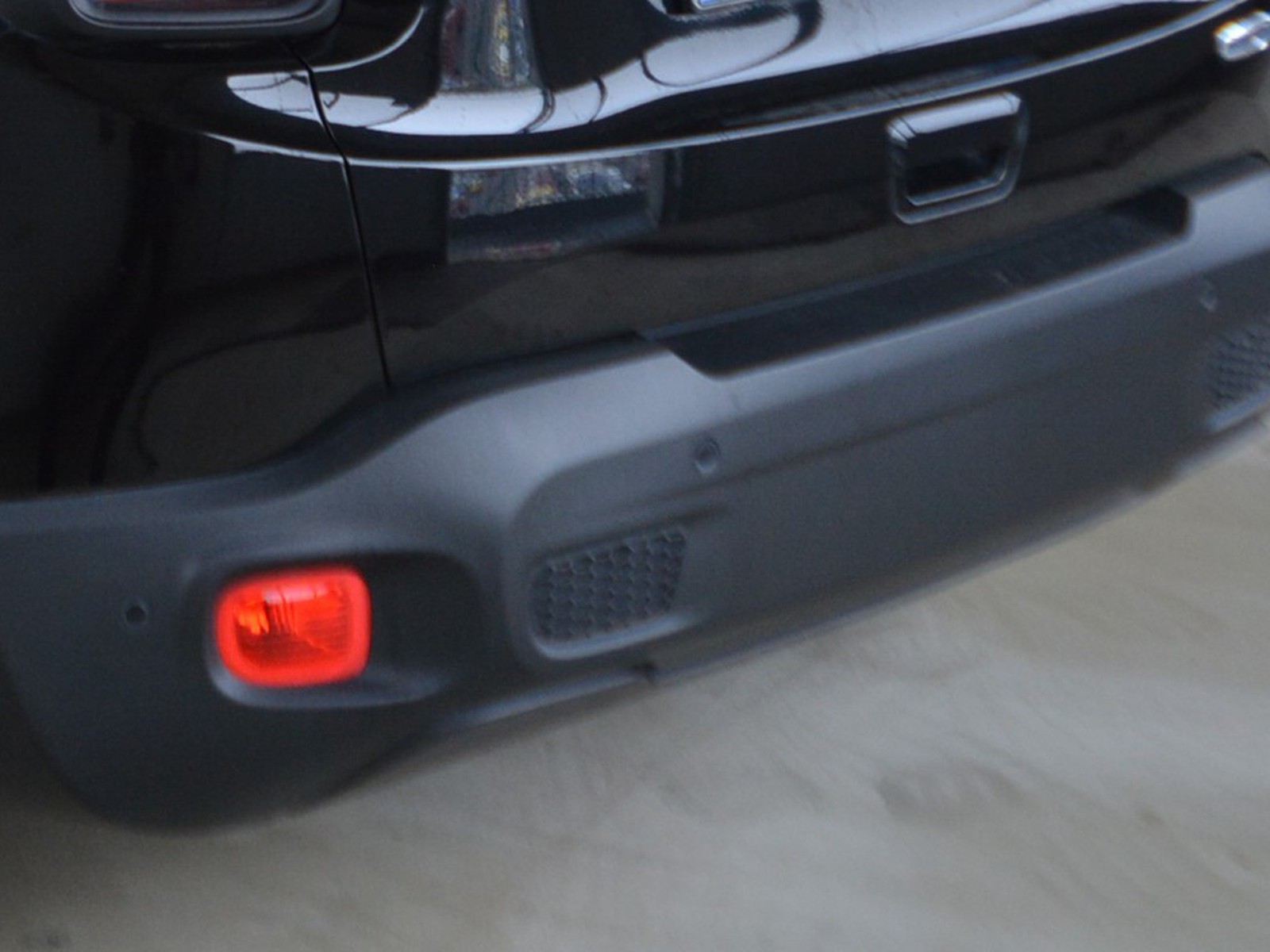 23 - Jeep Renegade 1.0 t3 longitude 2wd