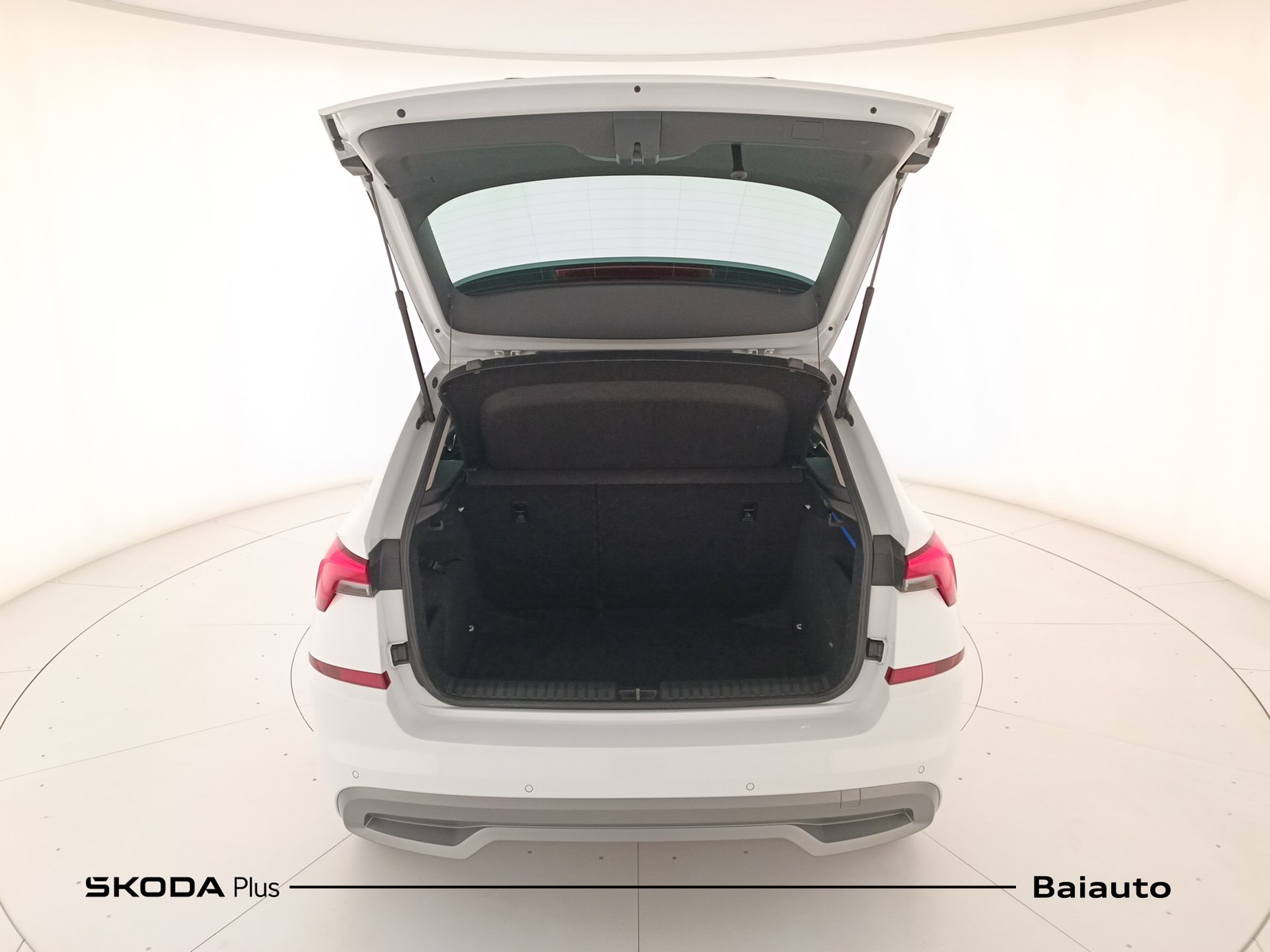 30 - Skoda Kamiq 1.0 tsi 110cv style dsg