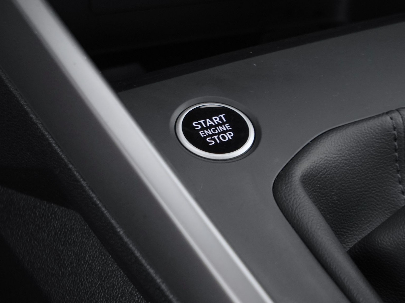 23 - Audi A3 sportback 30 2.0 tdi business