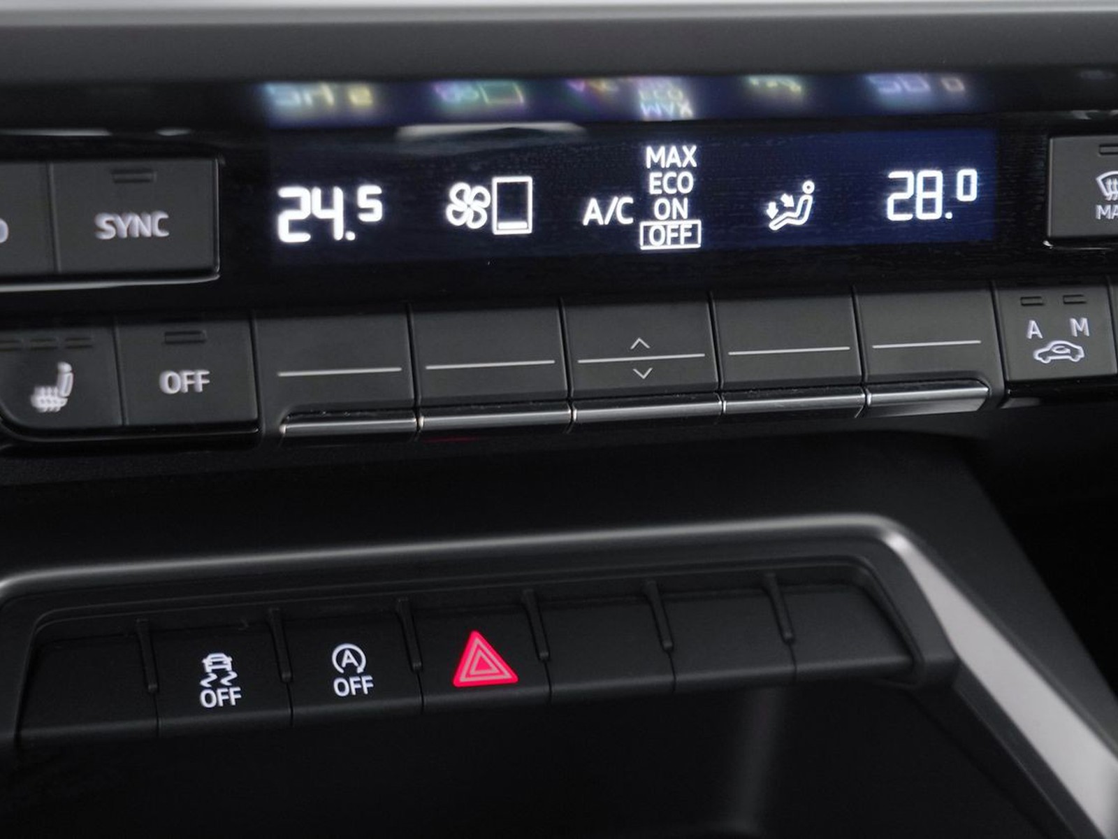 5 - Audi A3 sportback 30 2.0 tdi business