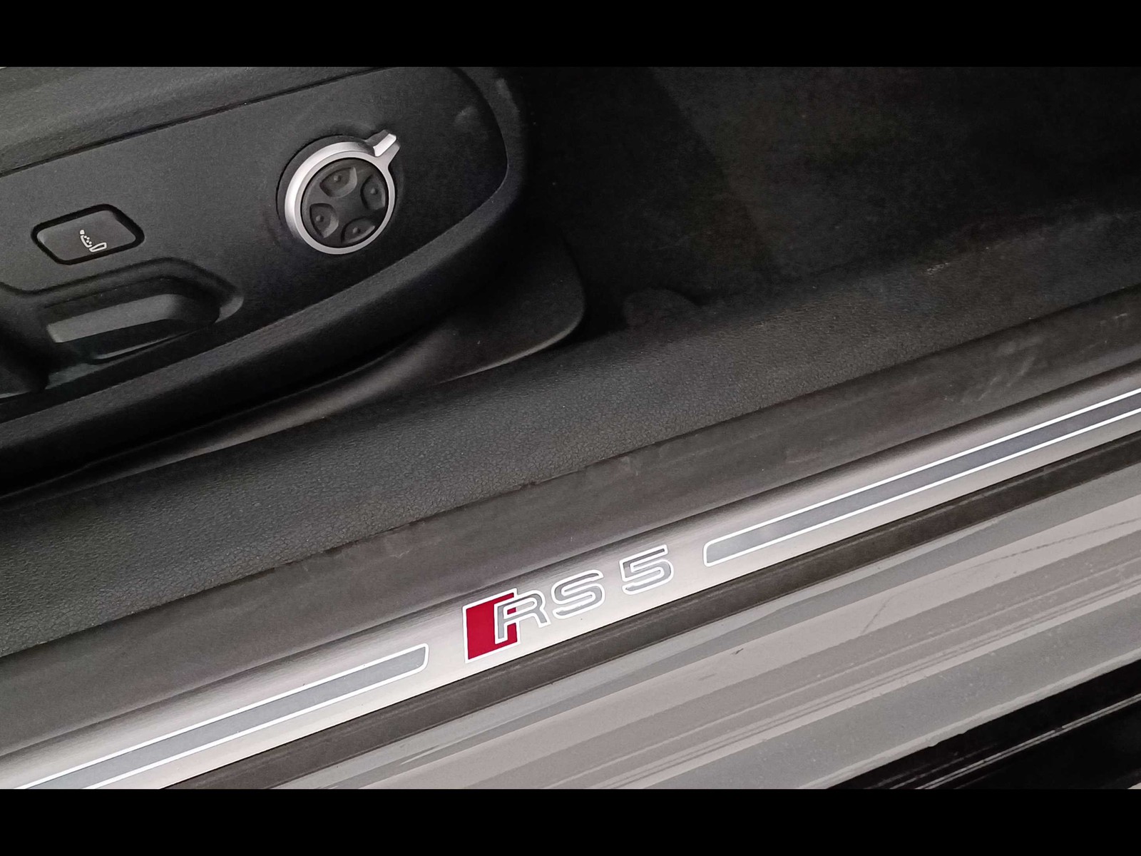 32 - Audi RS5 coupe 2.9 v6 quattro tiptronic