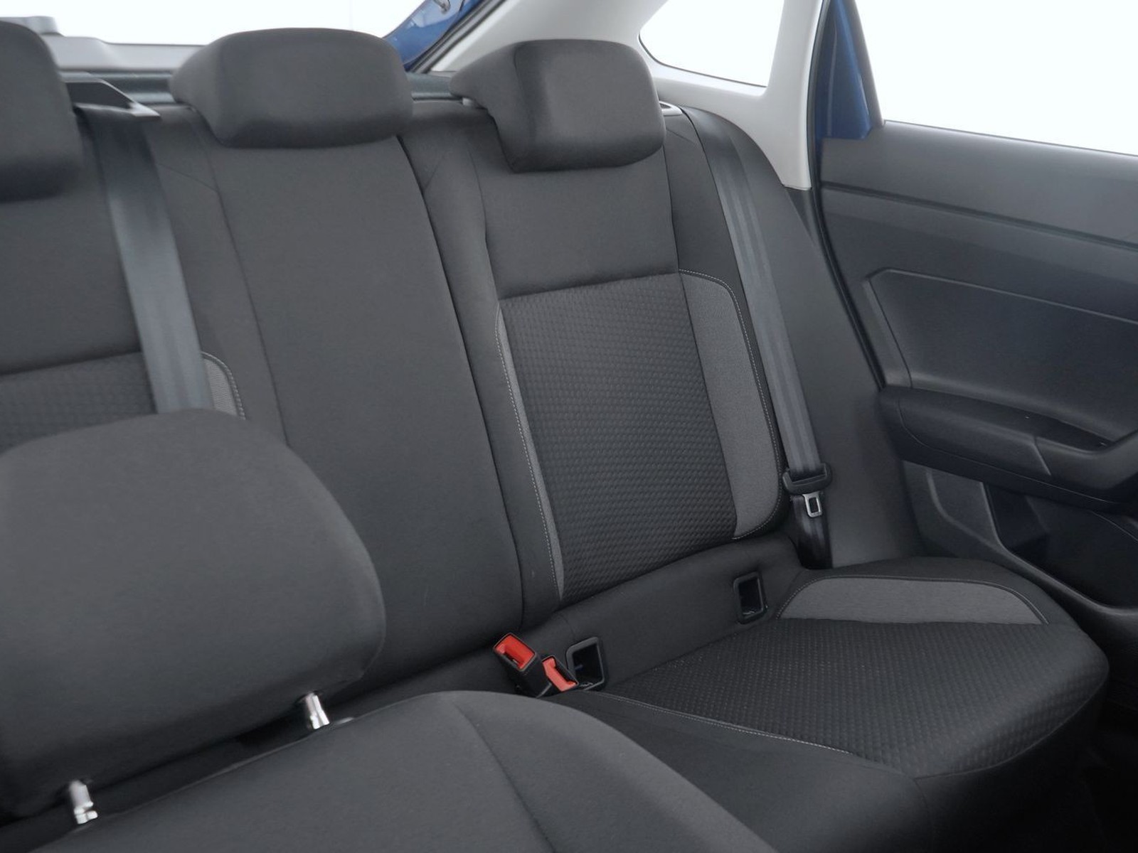21 - Volkswagen Taigo 1.0 tsi 115cv life