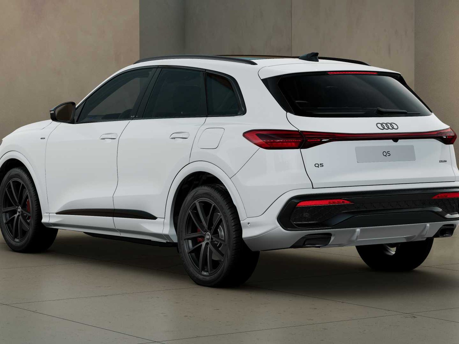 2 - Audi Q5 2.0 e-hybrid 299cv s line edition quattro s tronic