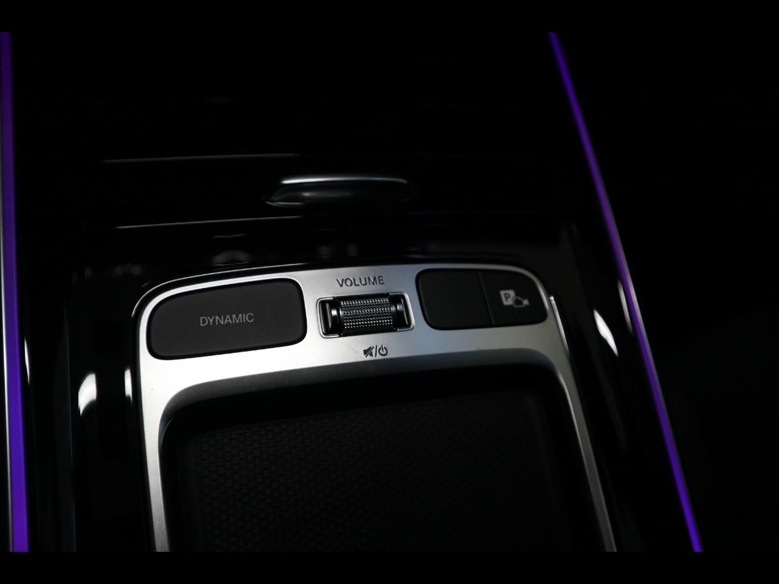 14 - Mercedes GLA 200 d amg line extra 8g-dct