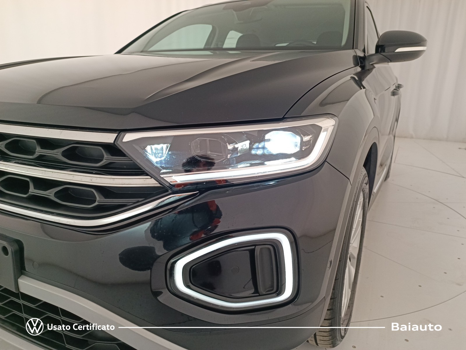 24 - Volkswagen T-Roc 1.0 tsi 115cv style