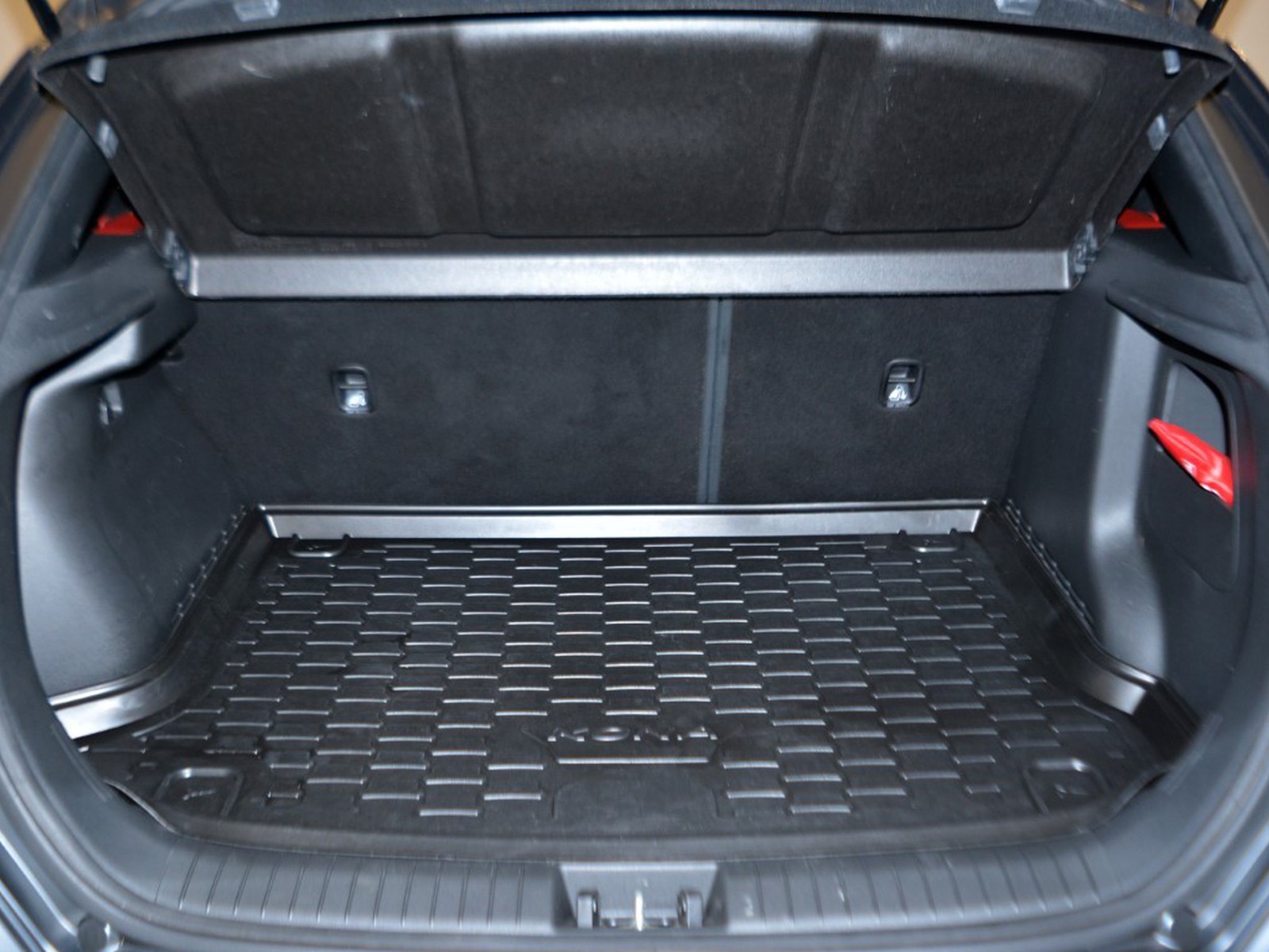 14 - Hyundai Kona 1.0 t-gdi 120cv xprime safety pack 2wd