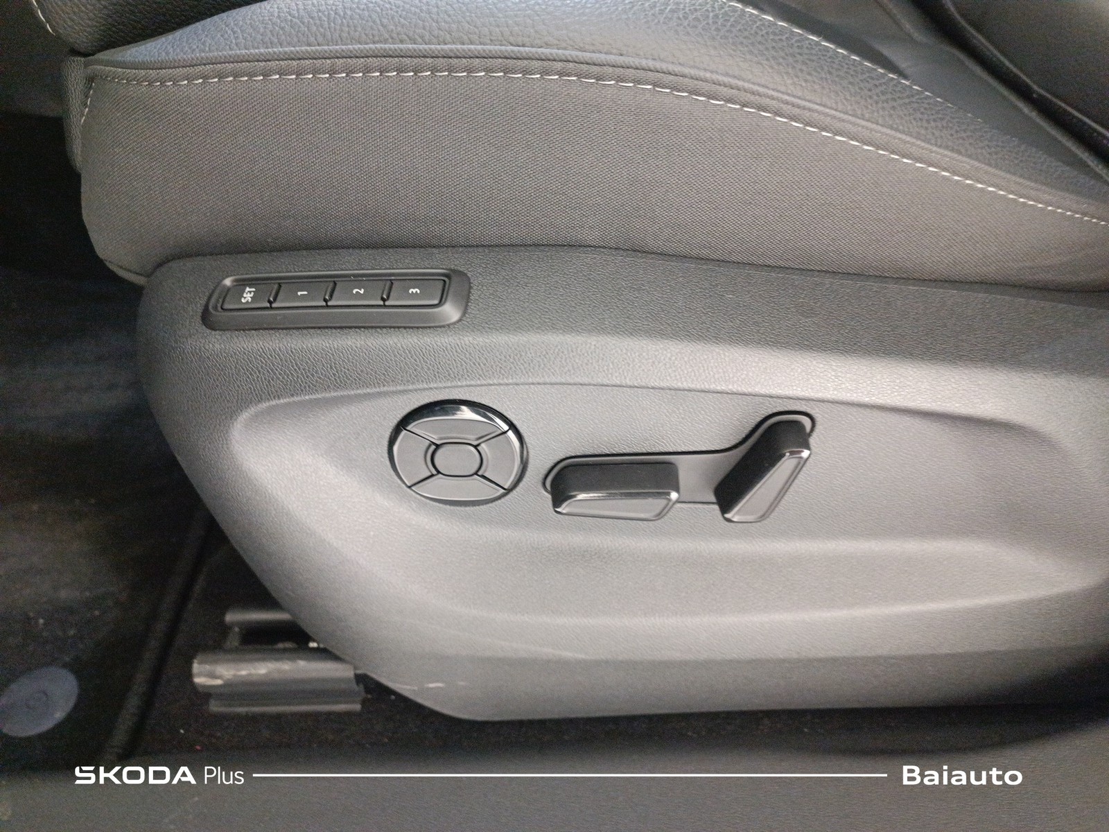 24 - Skoda Kodiaq 2.0 tdi 150cv executive dsg 7p.ti