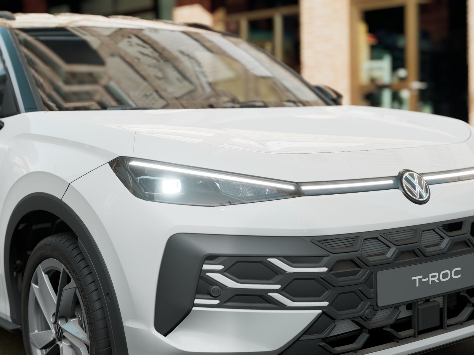 12 - Volkswagen T-Roc 1.5 etsi act 150cv life dsg