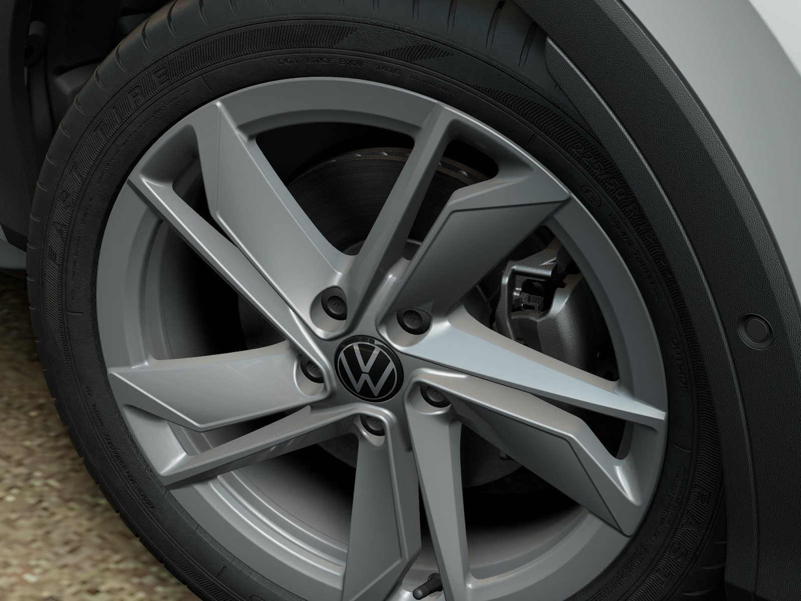 10 - Volkswagen T-Roc 1.5 etsi act 150cv life dsg