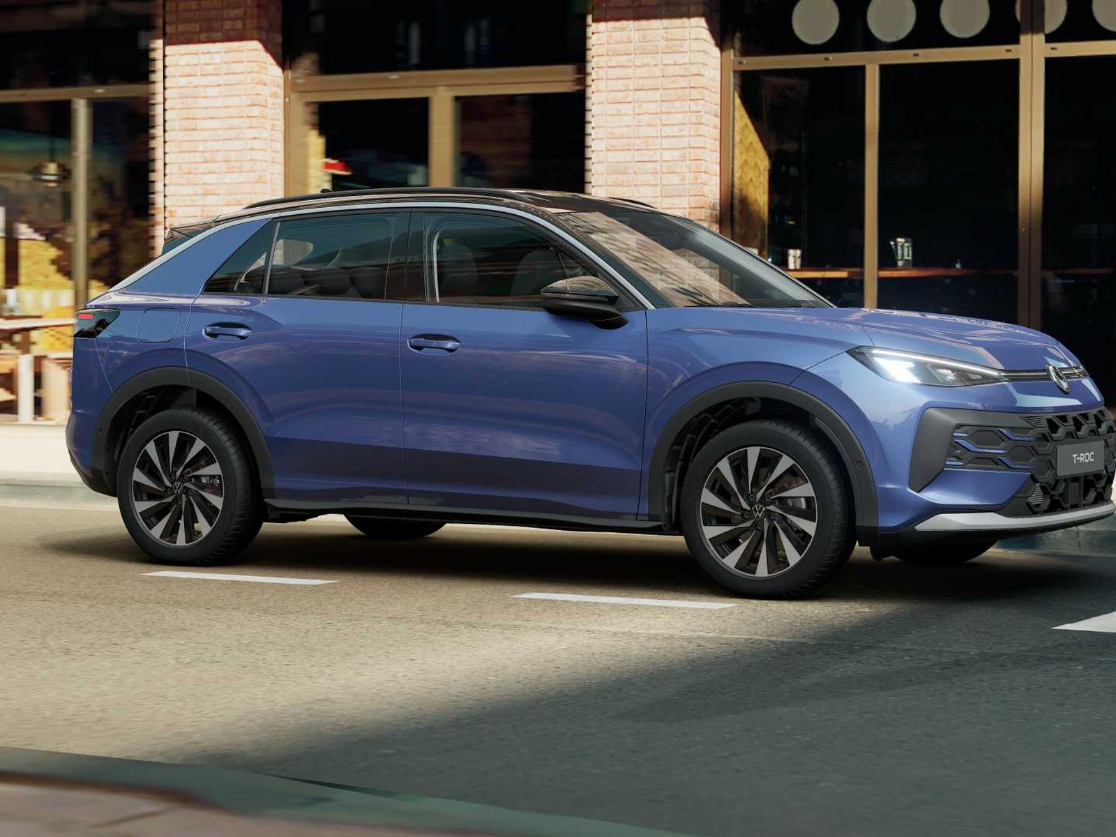 3 - Volkswagen T-Roc 1.5 etsi act 115cv life dsg