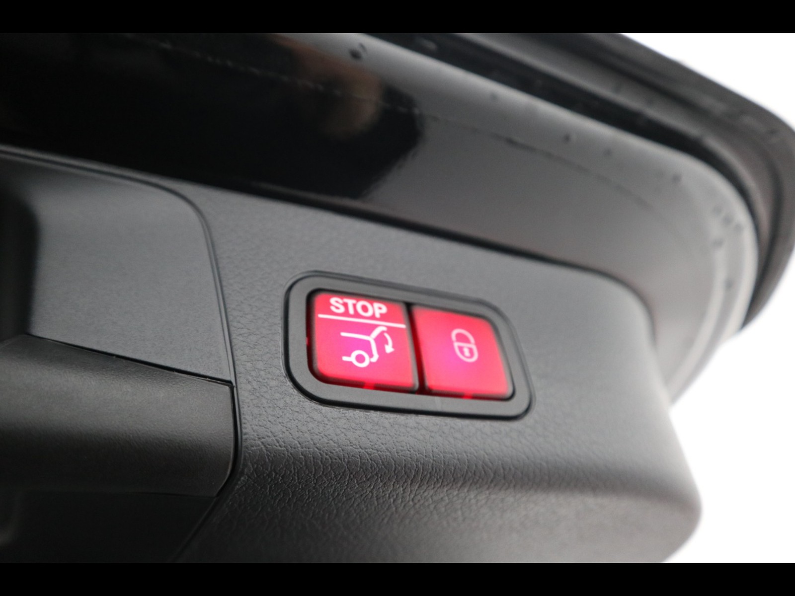 20 - Mercedes GLB 200 d amg line premium 4matic 8g-dct