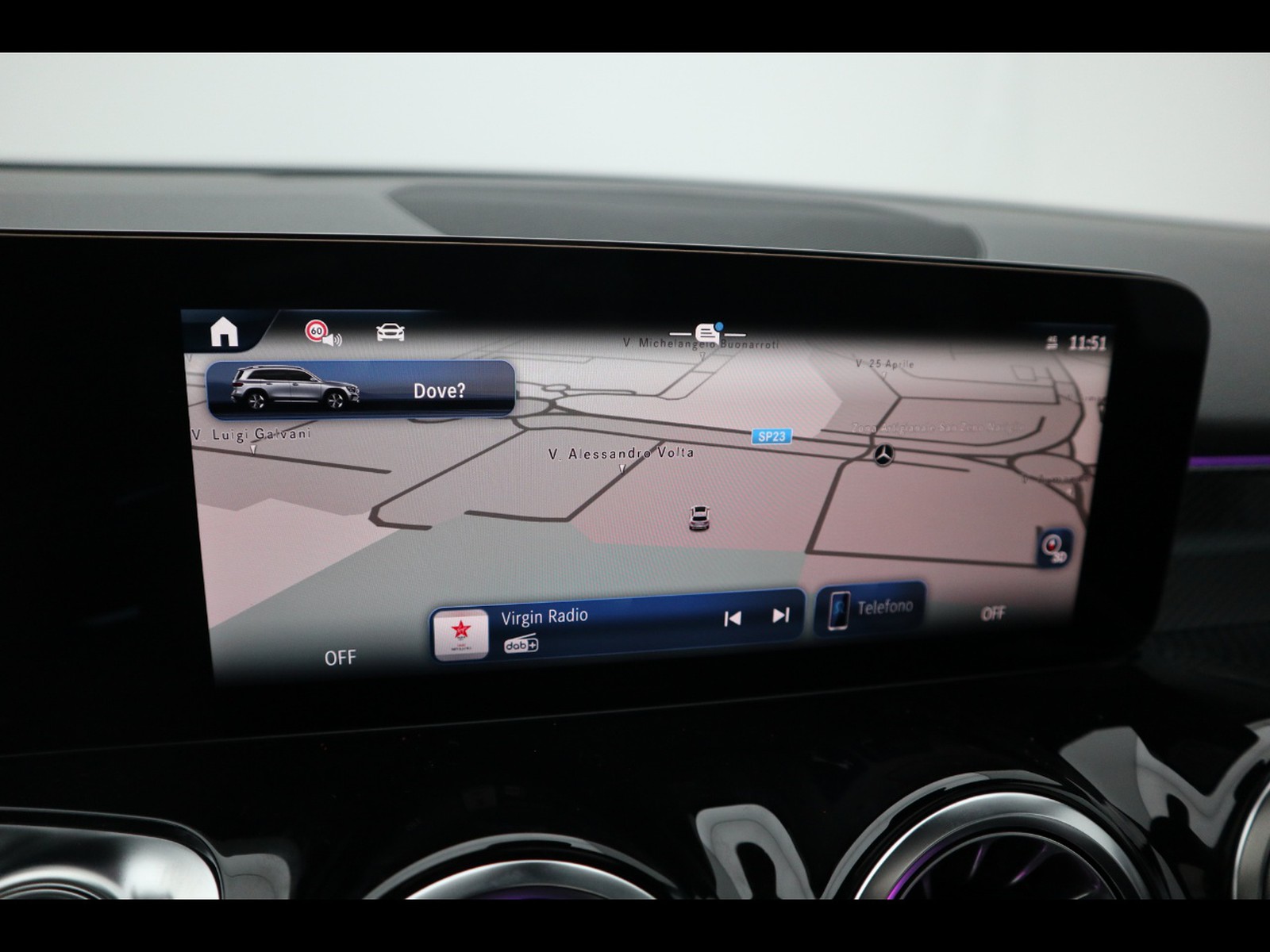 10 - Mercedes GLB 200 d amg line premium 4matic 8g-dct