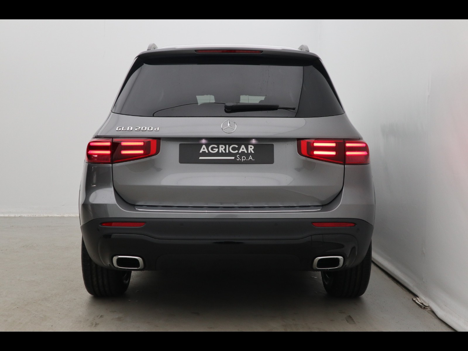 6 - Mercedes GLB 200 d progressive advanced plus 8g-dct