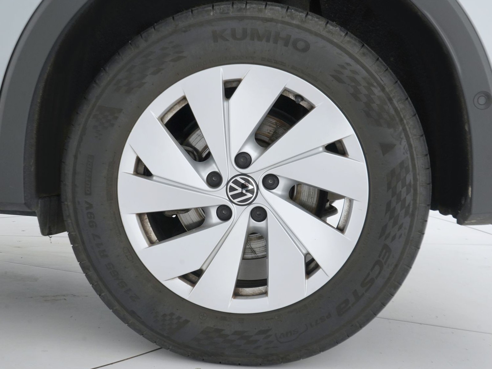 12 - Volkswagen Tiguan 2.0 tdi scr 150cv life dsg