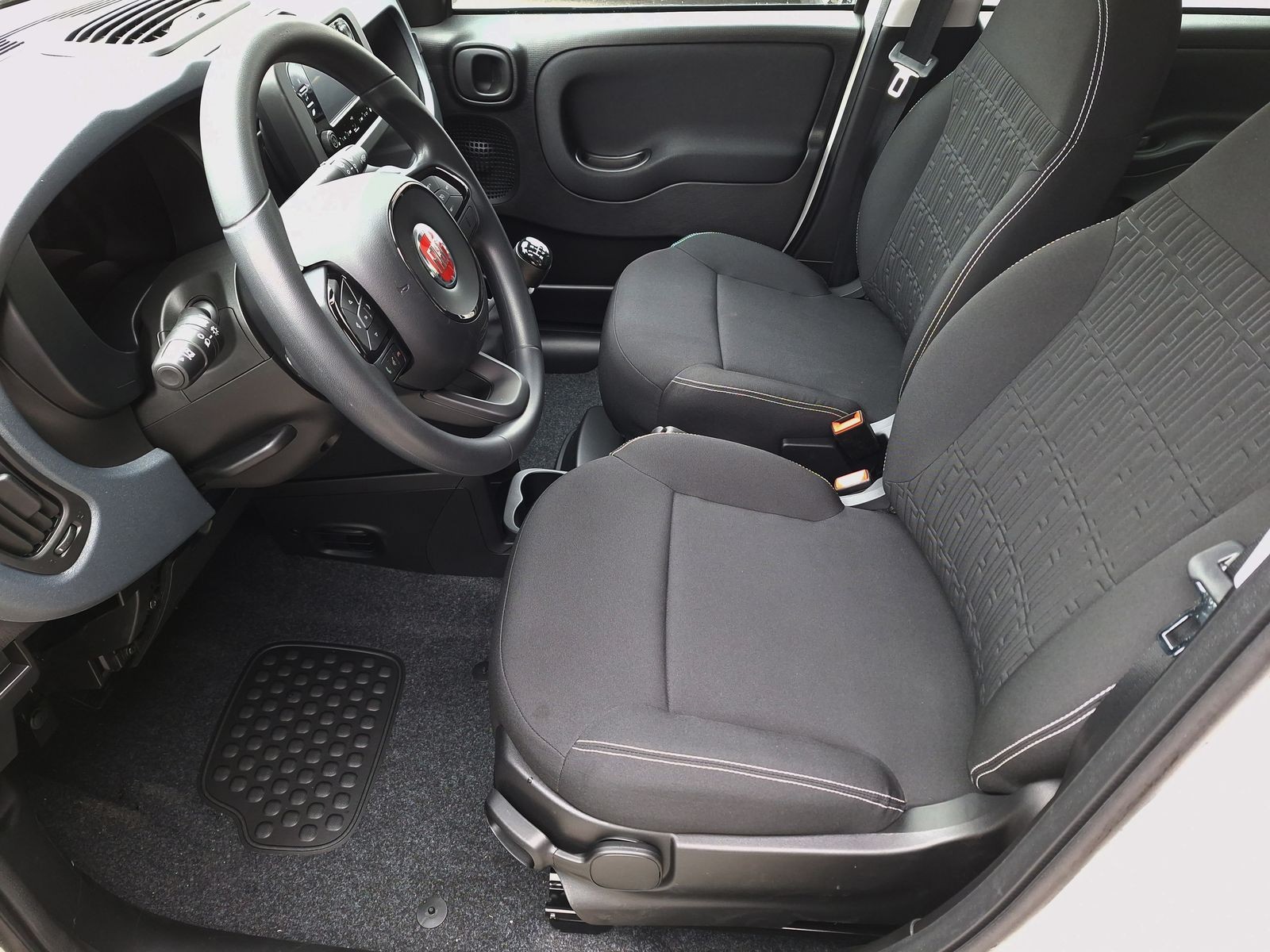 11 - Fiat Pandina 1.0 firefly hybrid 65cv icon s&s 5p.ti