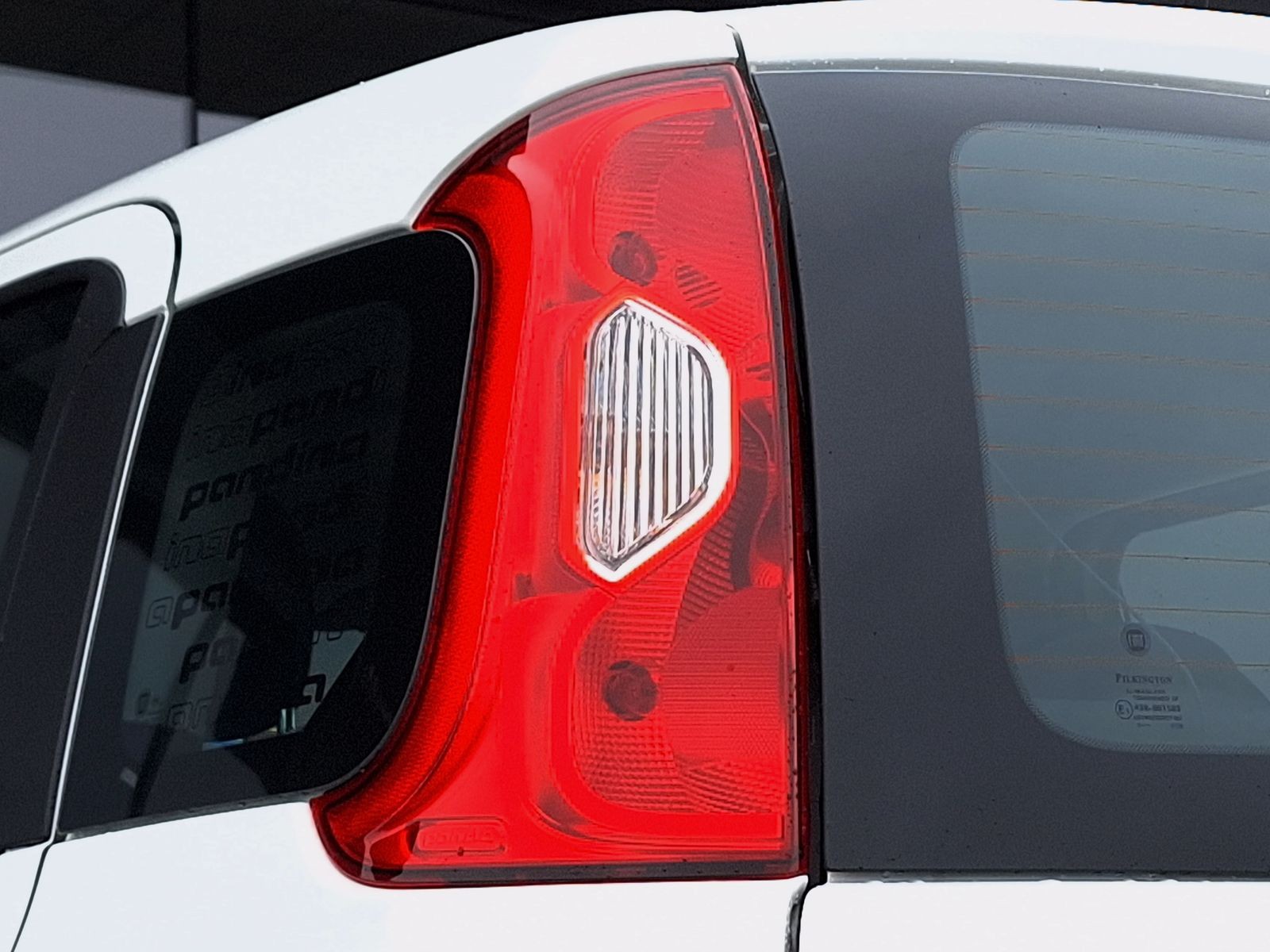 15 - Fiat Pandina 1.0 firefly hybrid 65cv icon s&s 5p.ti