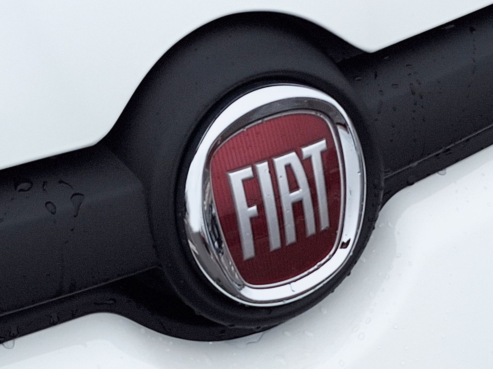 24 - Fiat Pandina 1.0 firefly hybrid 65cv icon s&s 5p.ti