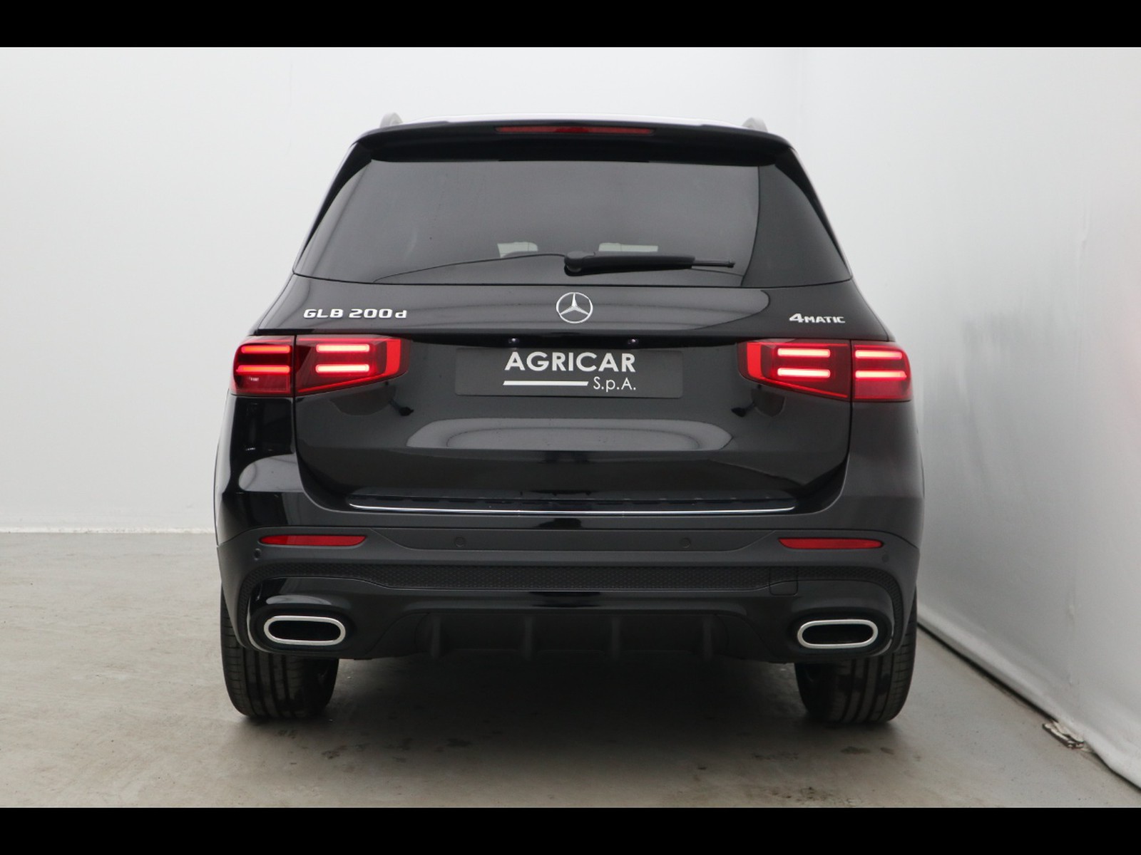 6 - Mercedes GLB 200 d amg line premium 4matic 8g-dct 7p.ti