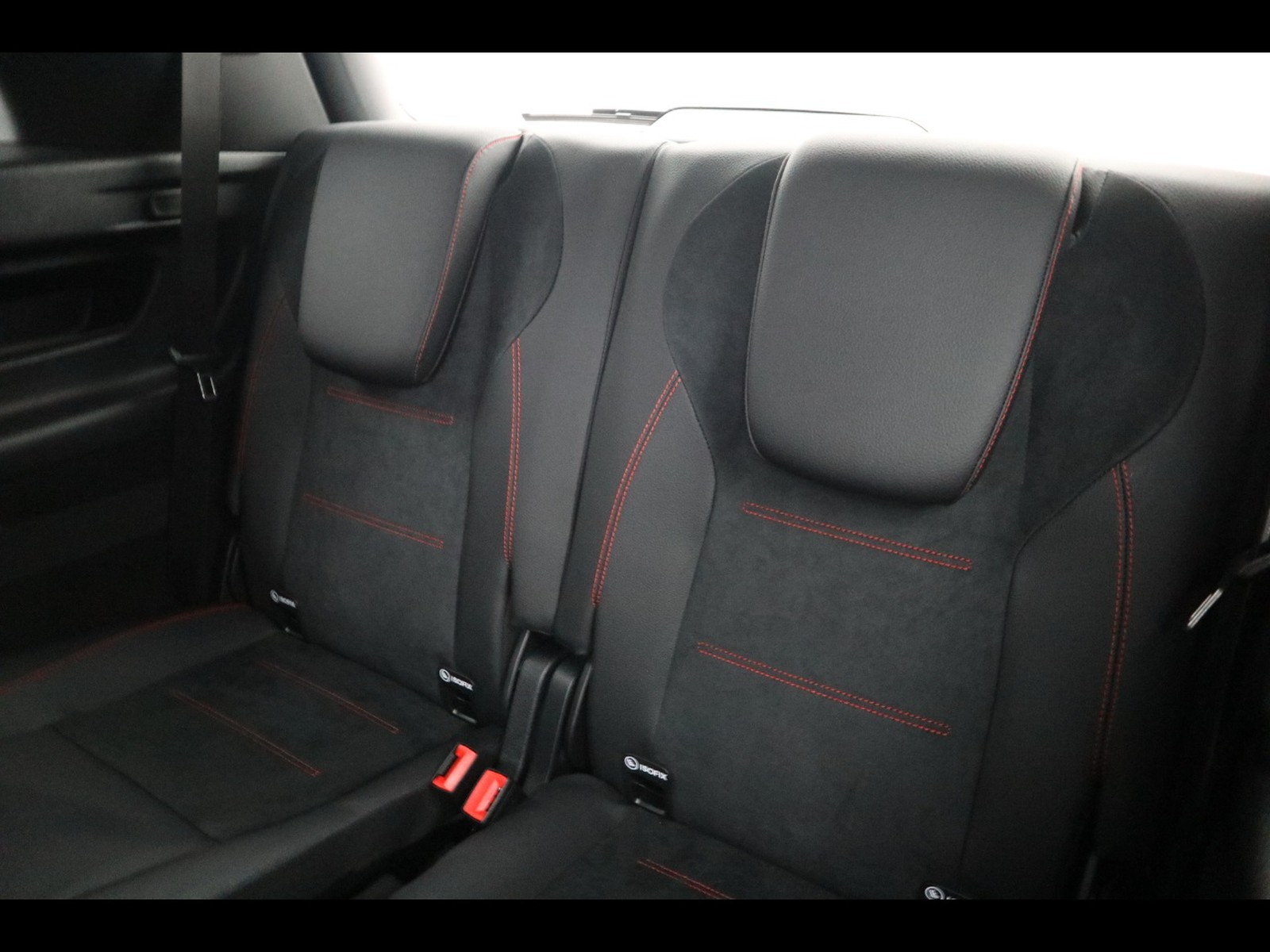 9 - Mercedes GLB 200 d amg line premium 4matic 8g-dct 7p.ti