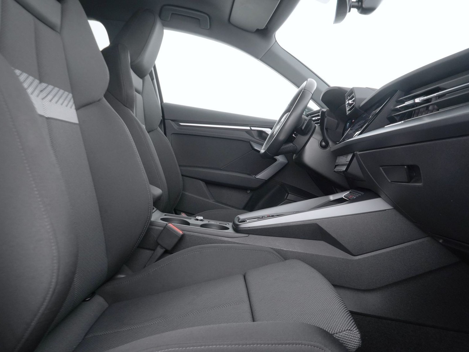 16 - Audi A3 allstreet 2.0 tdi 150cv business advanced s tronic