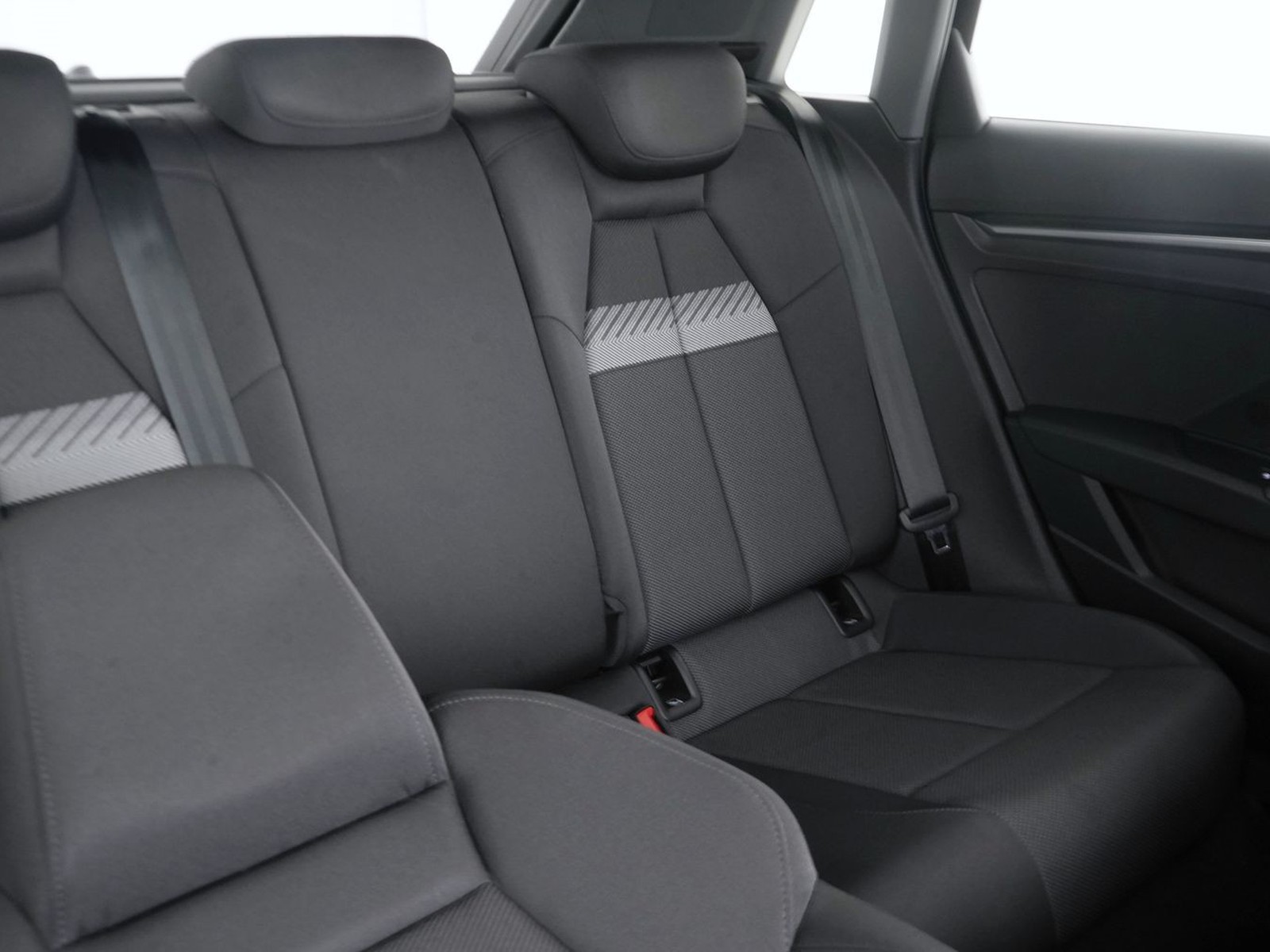 21 - Audi A3 allstreet 2.0 tdi 150cv business advanced s tronic