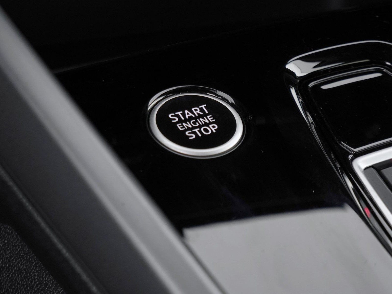 23 - Audi A3 allstreet 2.0 tdi 150cv business advanced s tronic