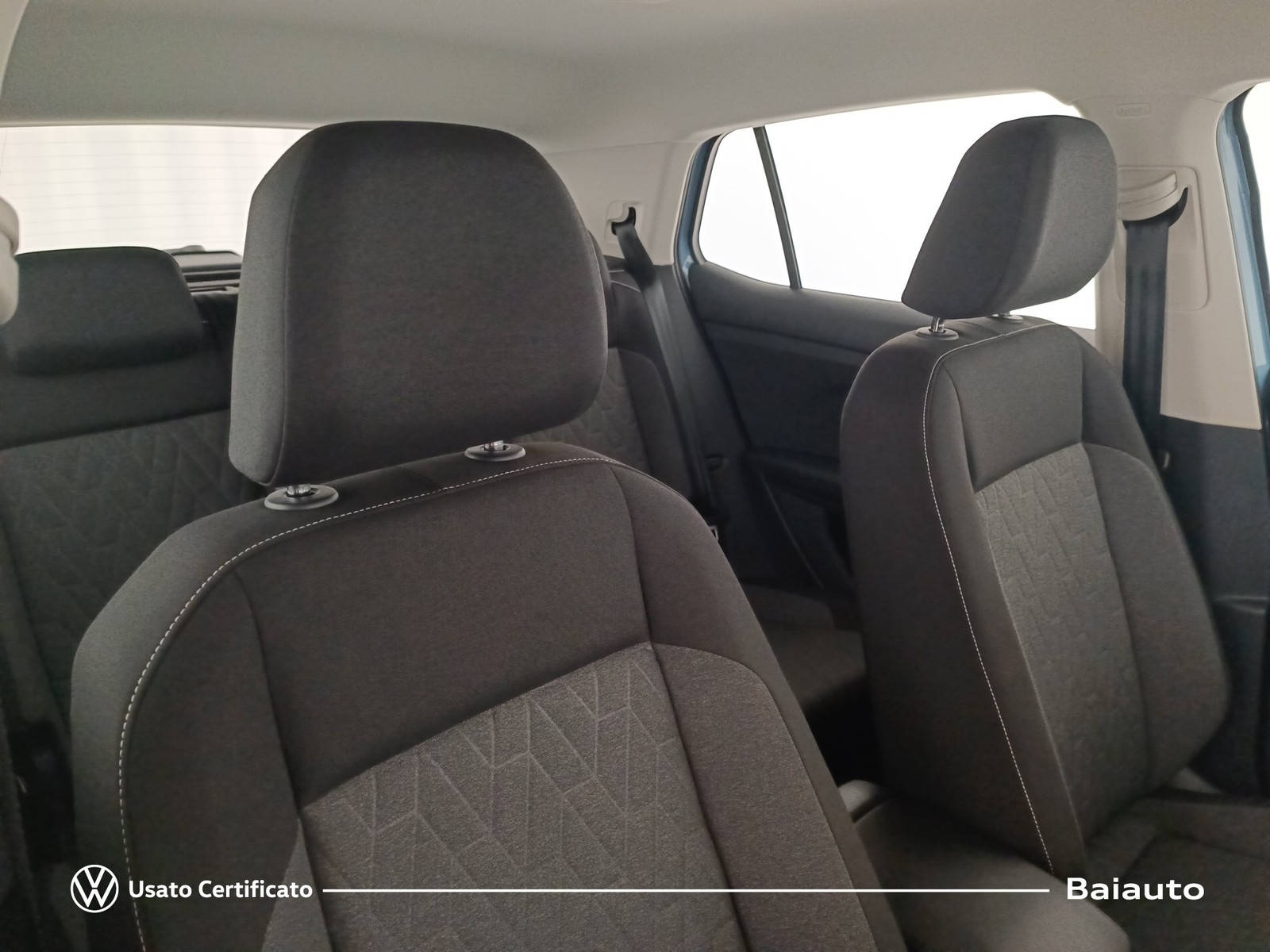 21 - Volkswagen T-Cross 1.0 tsi 95cv life