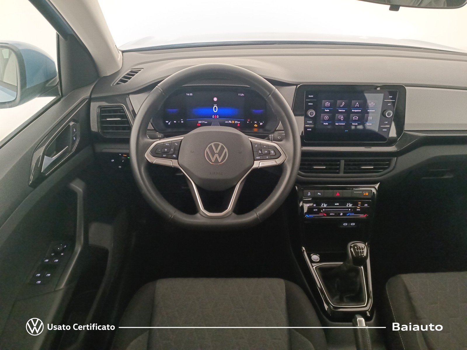 8 - Volkswagen T-Cross 1.0 tsi 95cv life