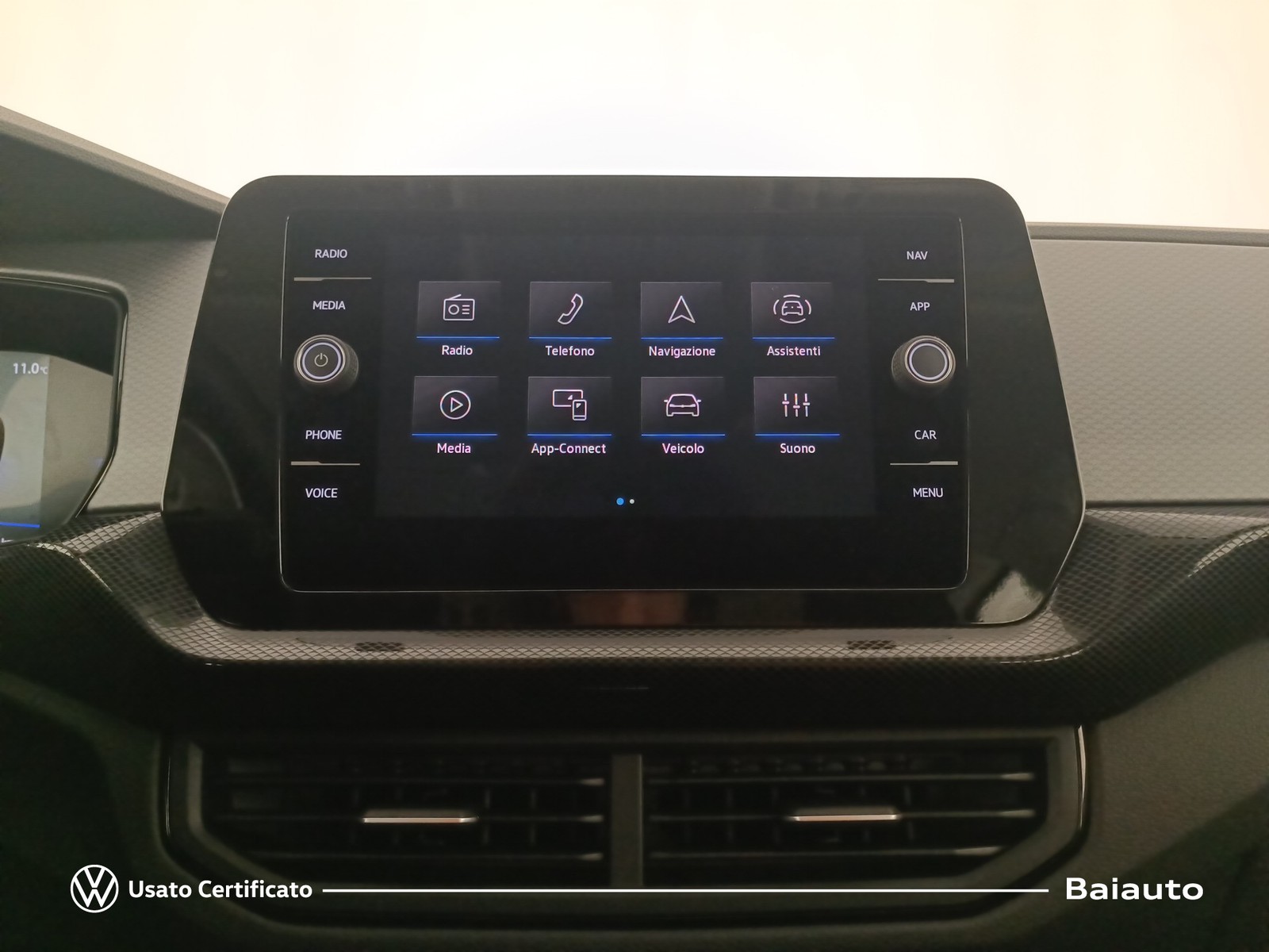 10 - Volkswagen T-Cross 1.0 tsi 95cv life