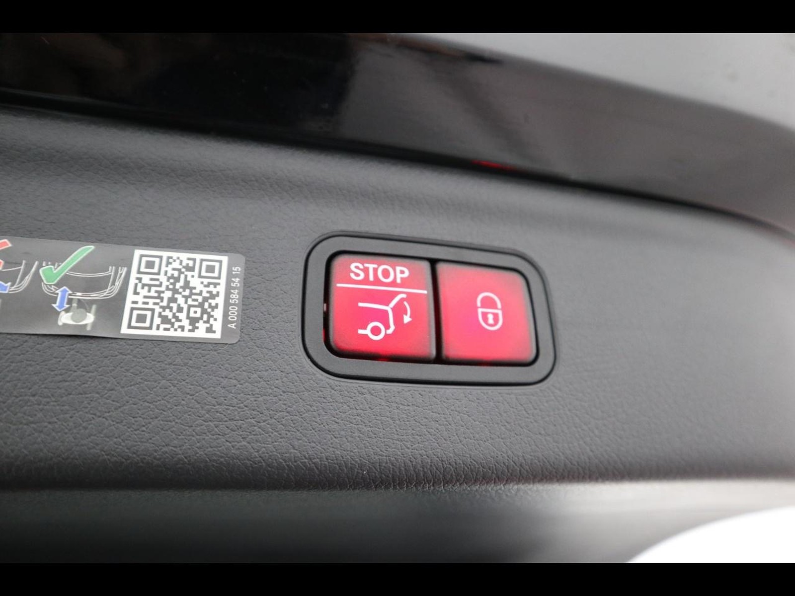 23 - Mercedes EQE suv 350 amg line premium plus 4matic