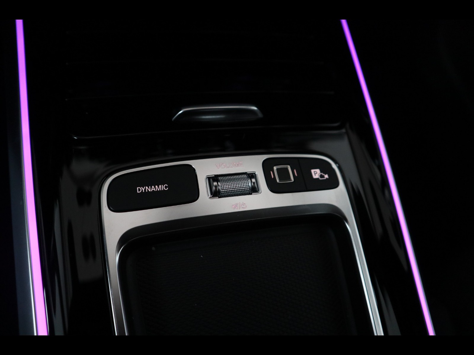 14 - Mercedes GLB 200 d amg line advanced plus 8g-dct