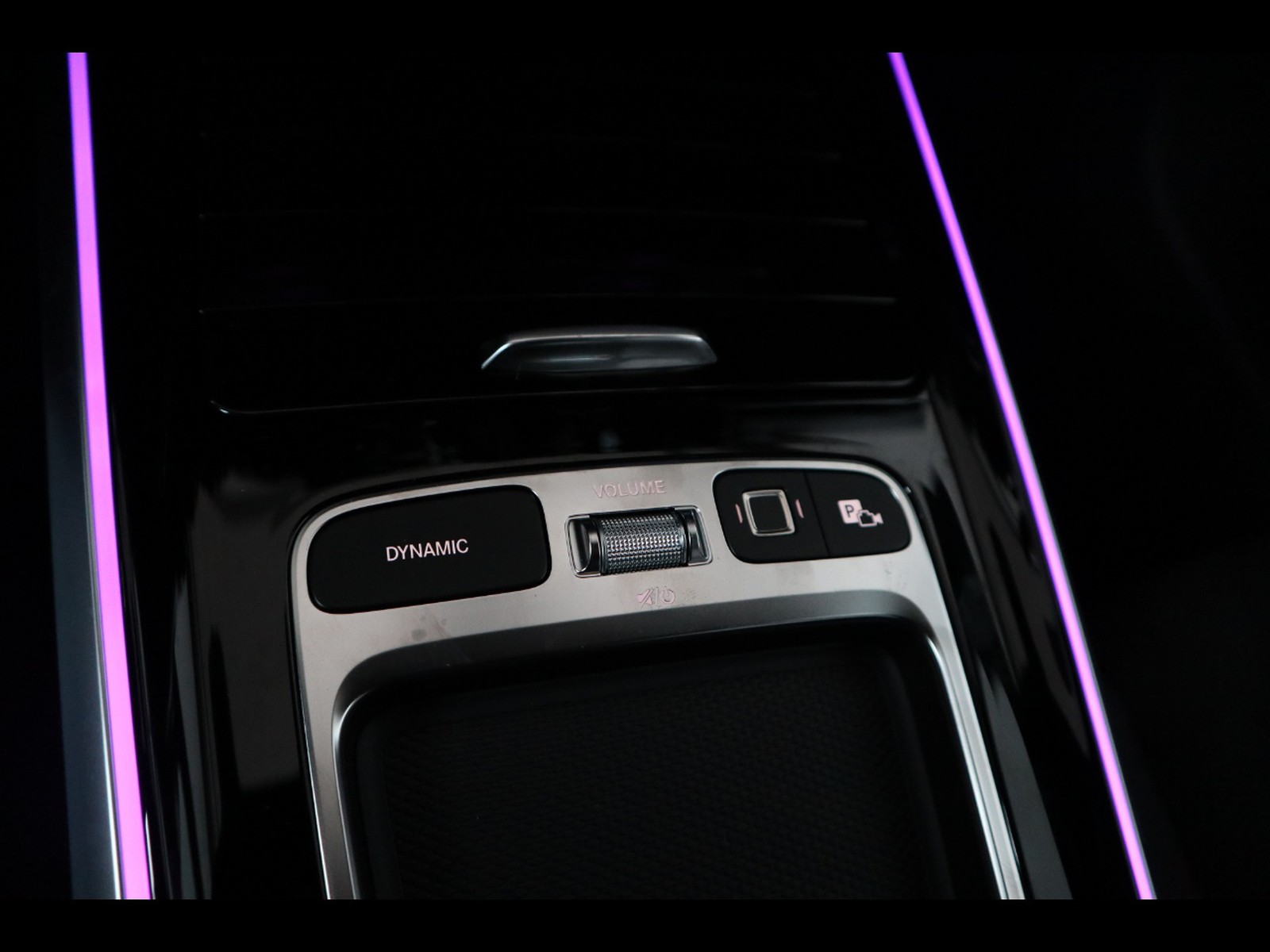 15 - Mercedes GLB 200 d amg line premium 8g-dct 7p.ti