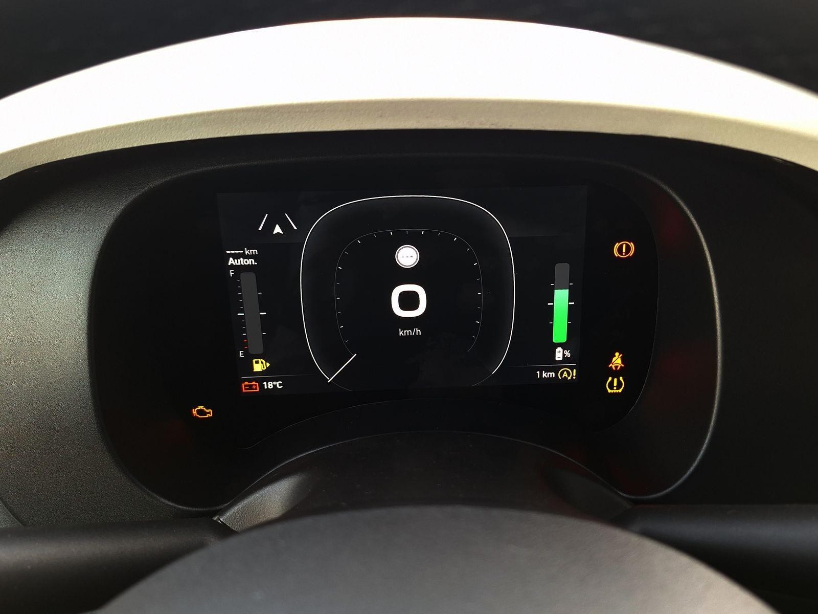 10 - Fiat Pandina cross 1.0 firefly hybrid 70cv s&s