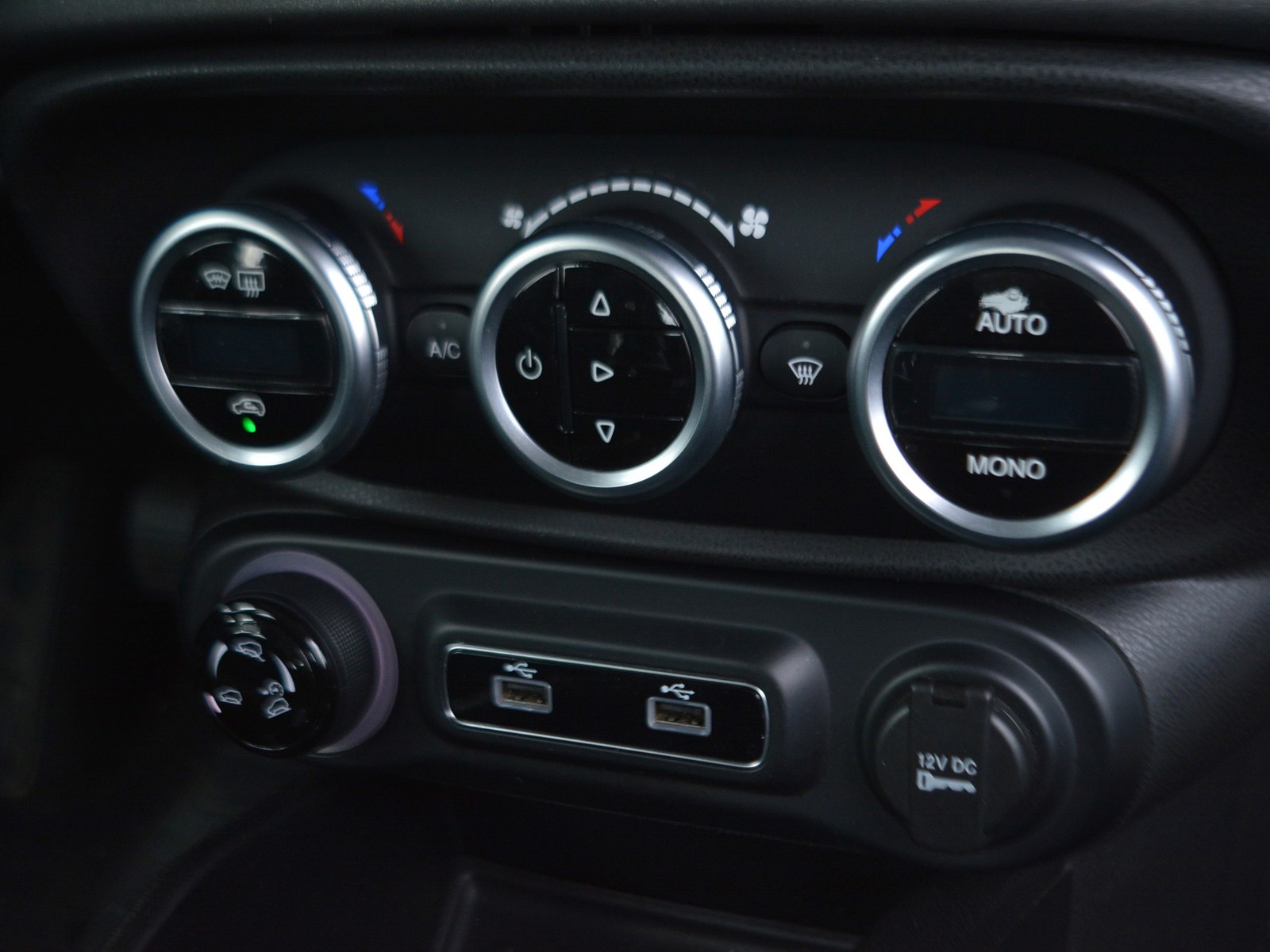 11 - Fiat 500L l 1.4 95cv sport s&s