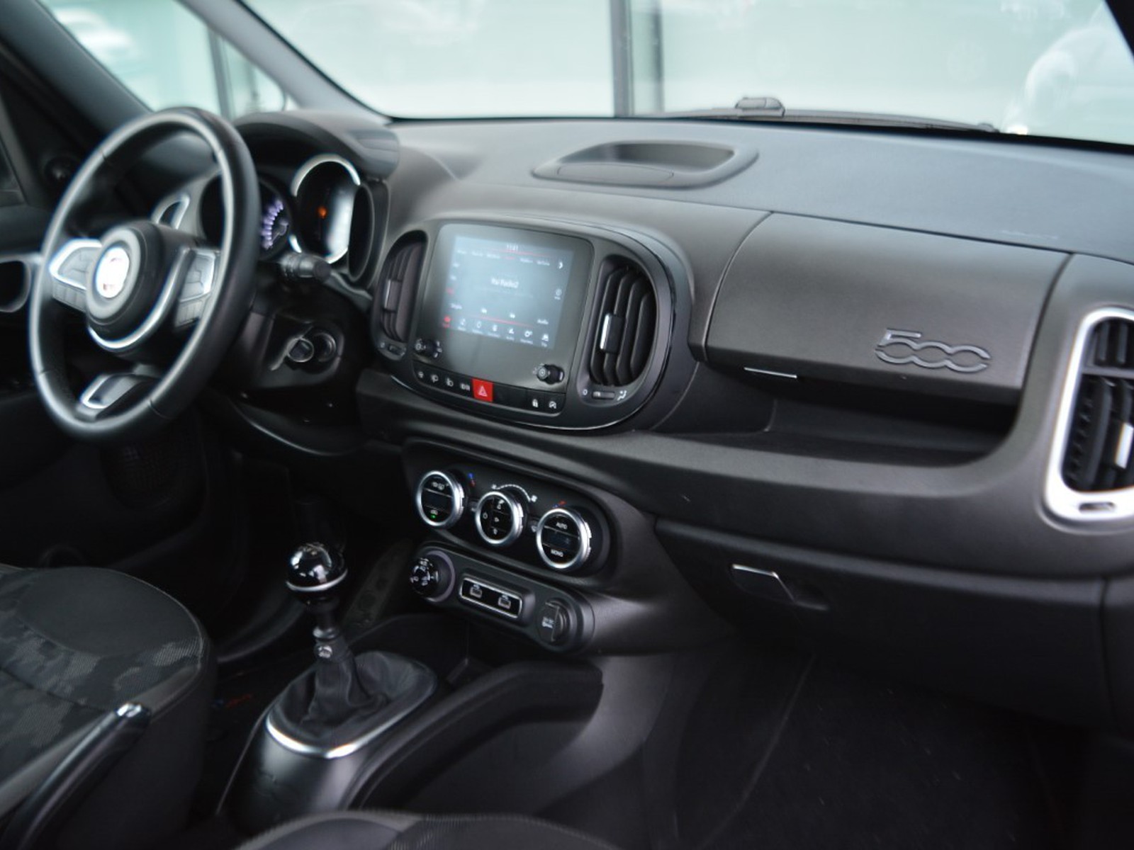 8 - Fiat 500L l 1.4 95cv sport s&s