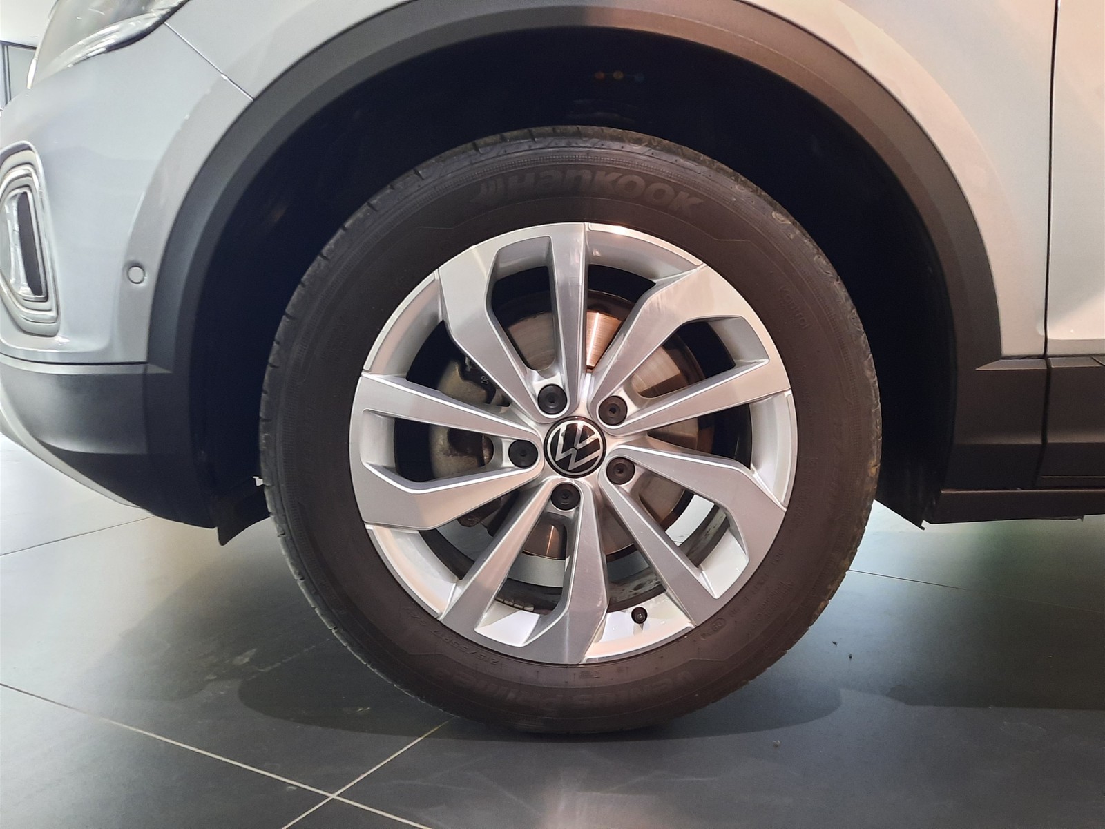 20 - Volkswagen T-Roc 1.0 tsi 110cv life