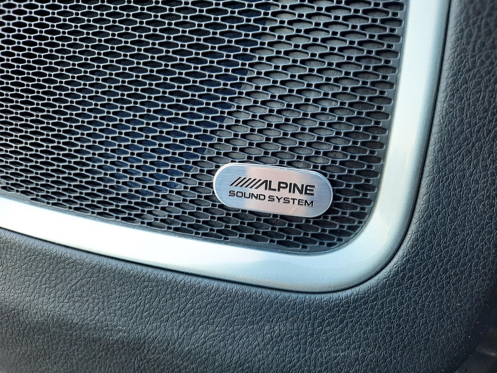 18 - Jeep Compass 1.6 multijet ii 130cv s 2wd