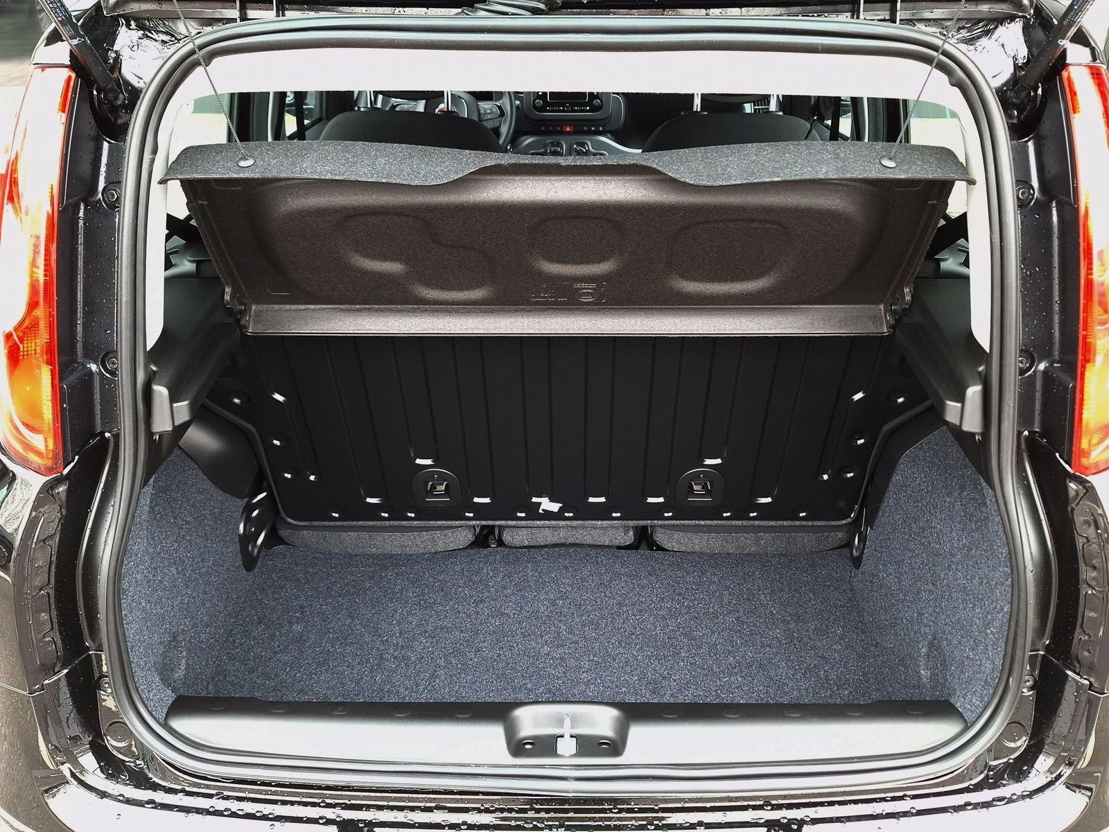 6 - Fiat Pandina 1.0 firefly hybrid 65cv icon s&s 5p.ti