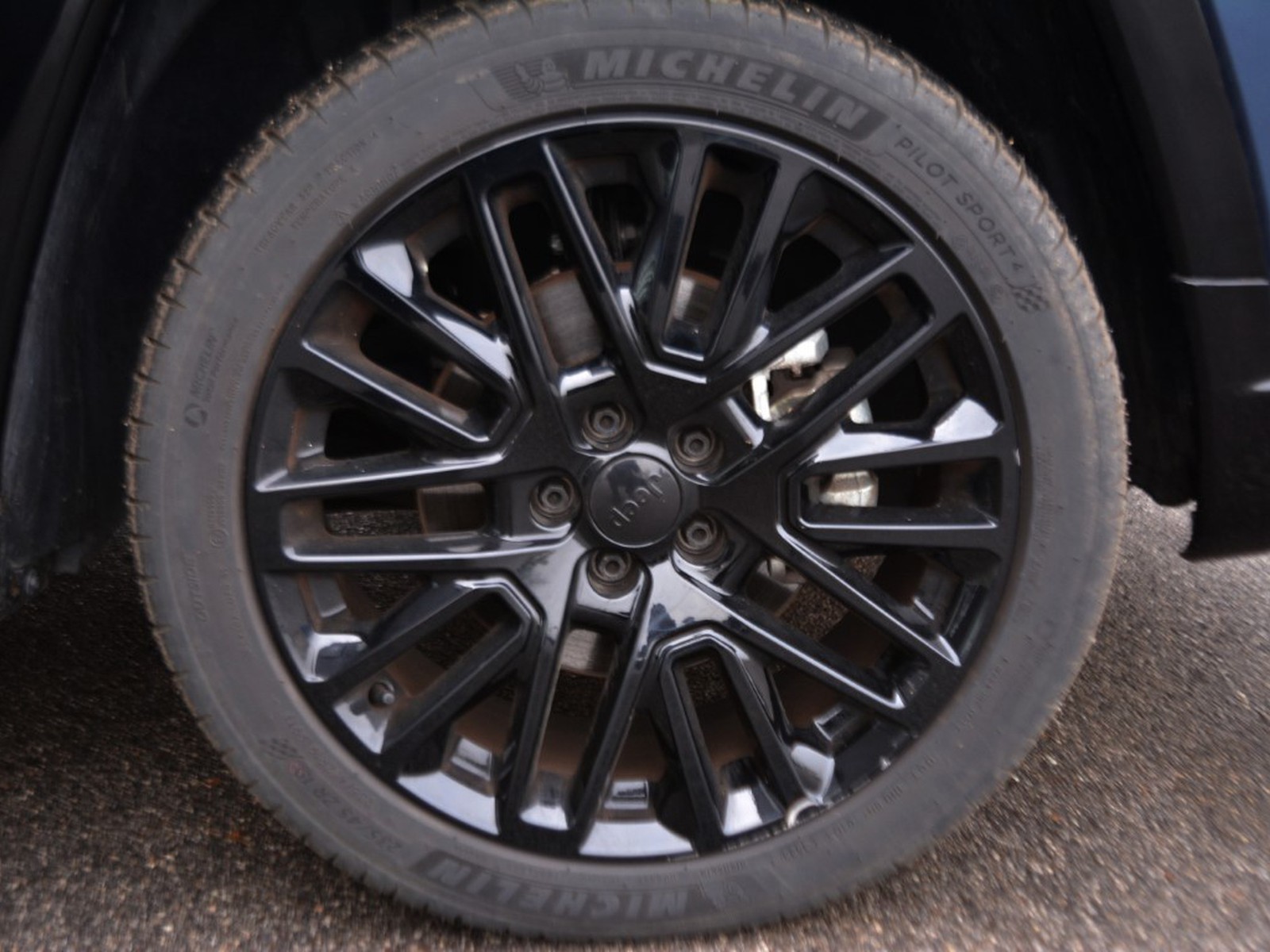 16 - Jeep Compass 1.5 turbo t4 mhev 130cv s 2wd dct